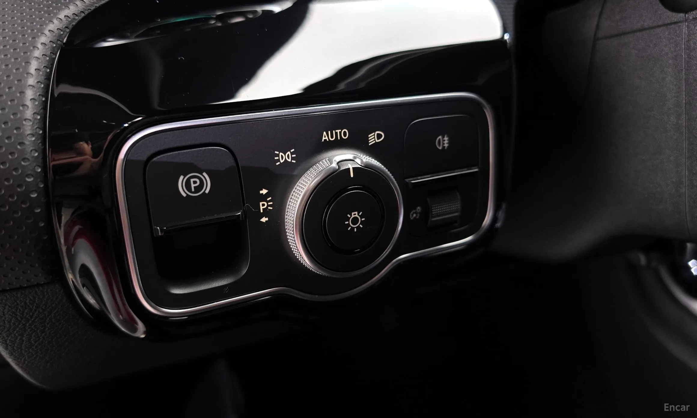 Mercedes Benz A-Class W177 превью 14
