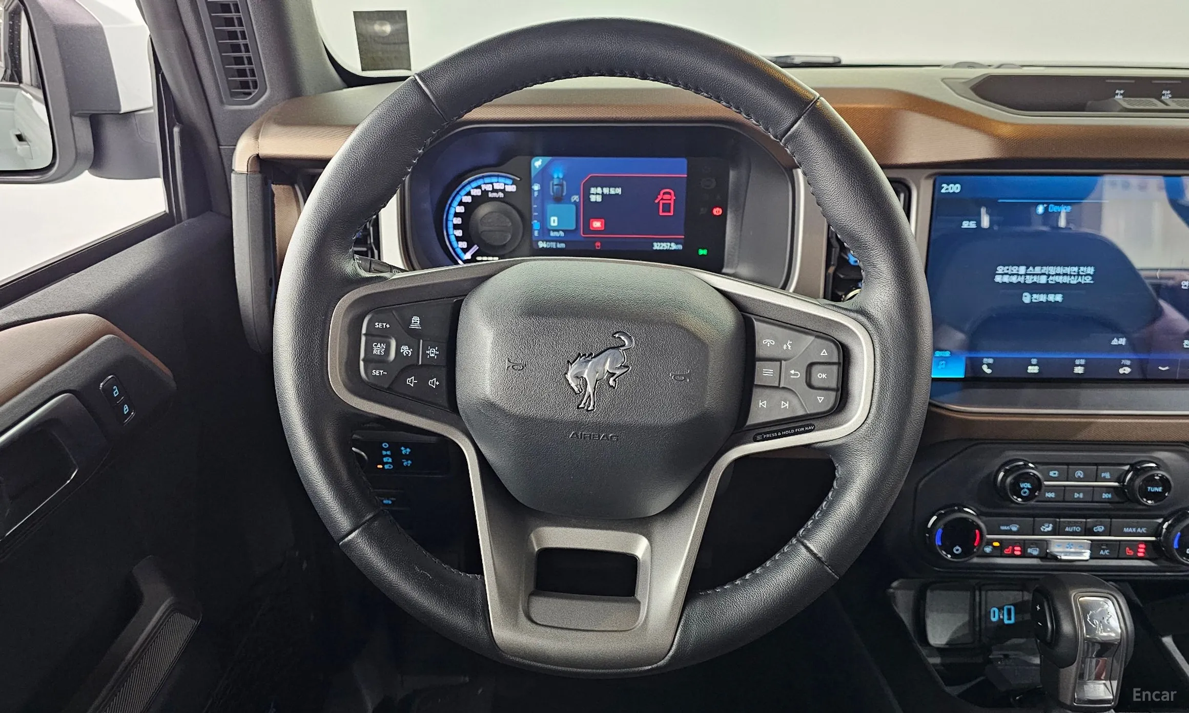 Ford Bronco 6th Generation превью 14