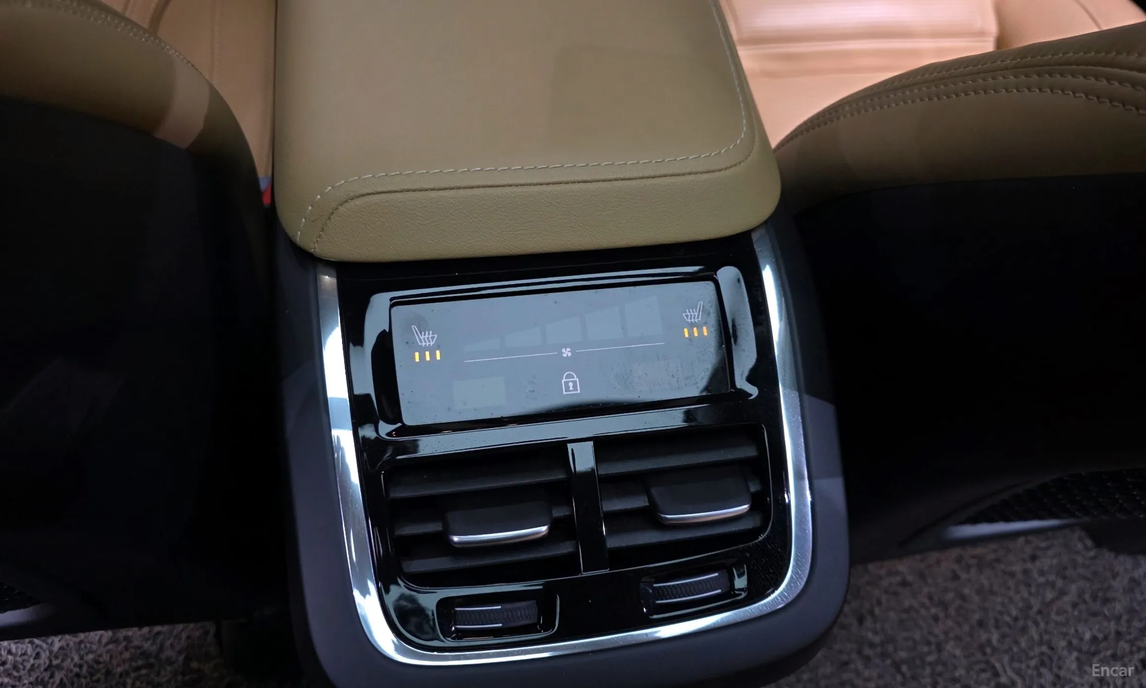 Volvo XC60 Gen 2 превью 18