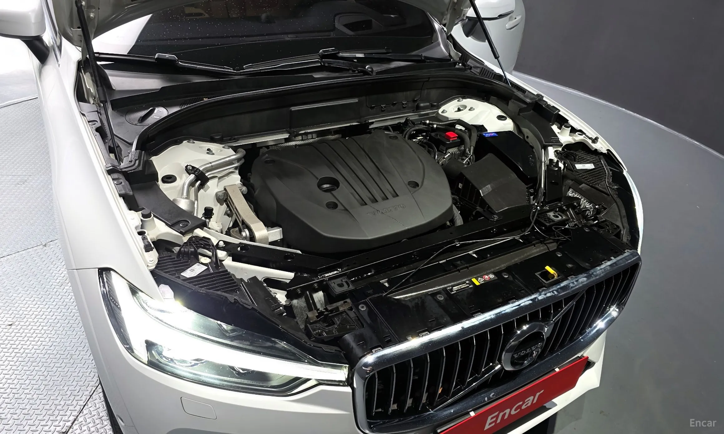 Volvo XC60 Gen 2 превью 6