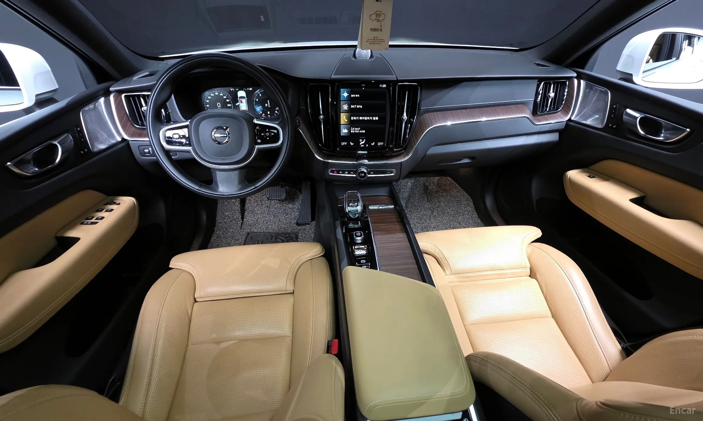 Volvo XC60 Gen 2 превью 7