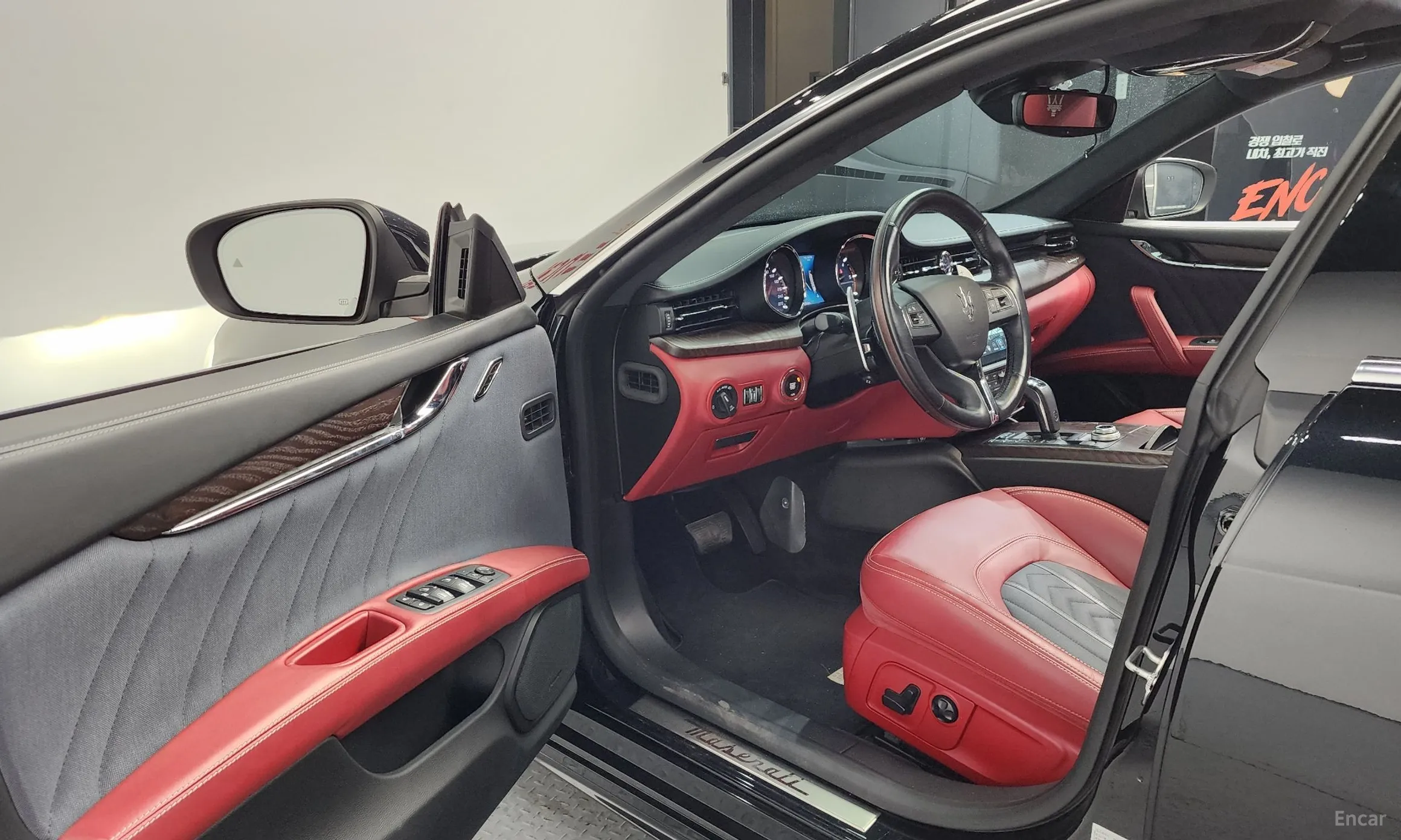 Maserati Quattroporte превью 10