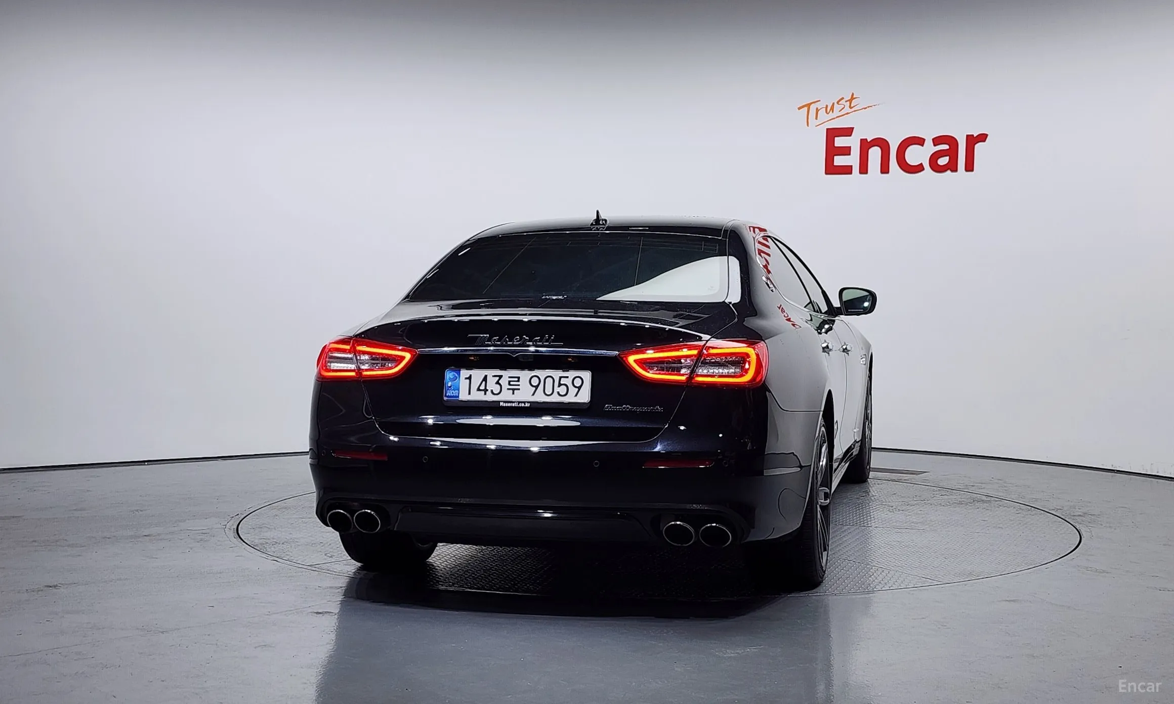 Maserati Quattroporte превью 4