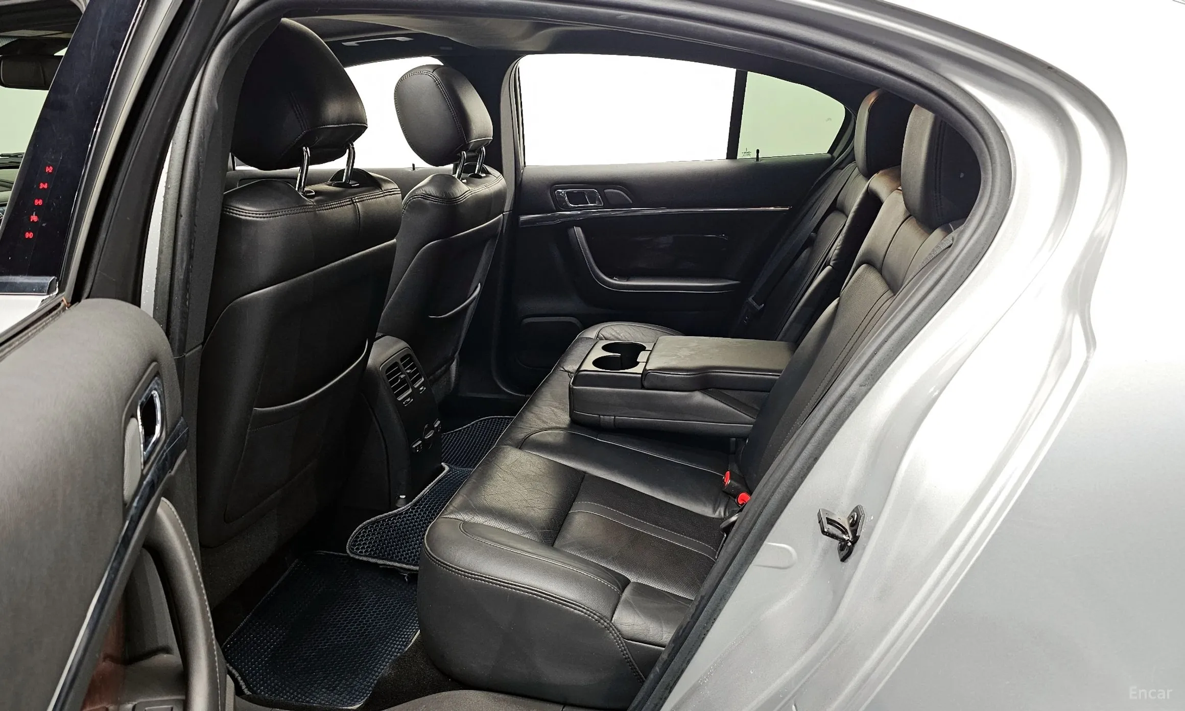 Lincoln New MKS превью 12