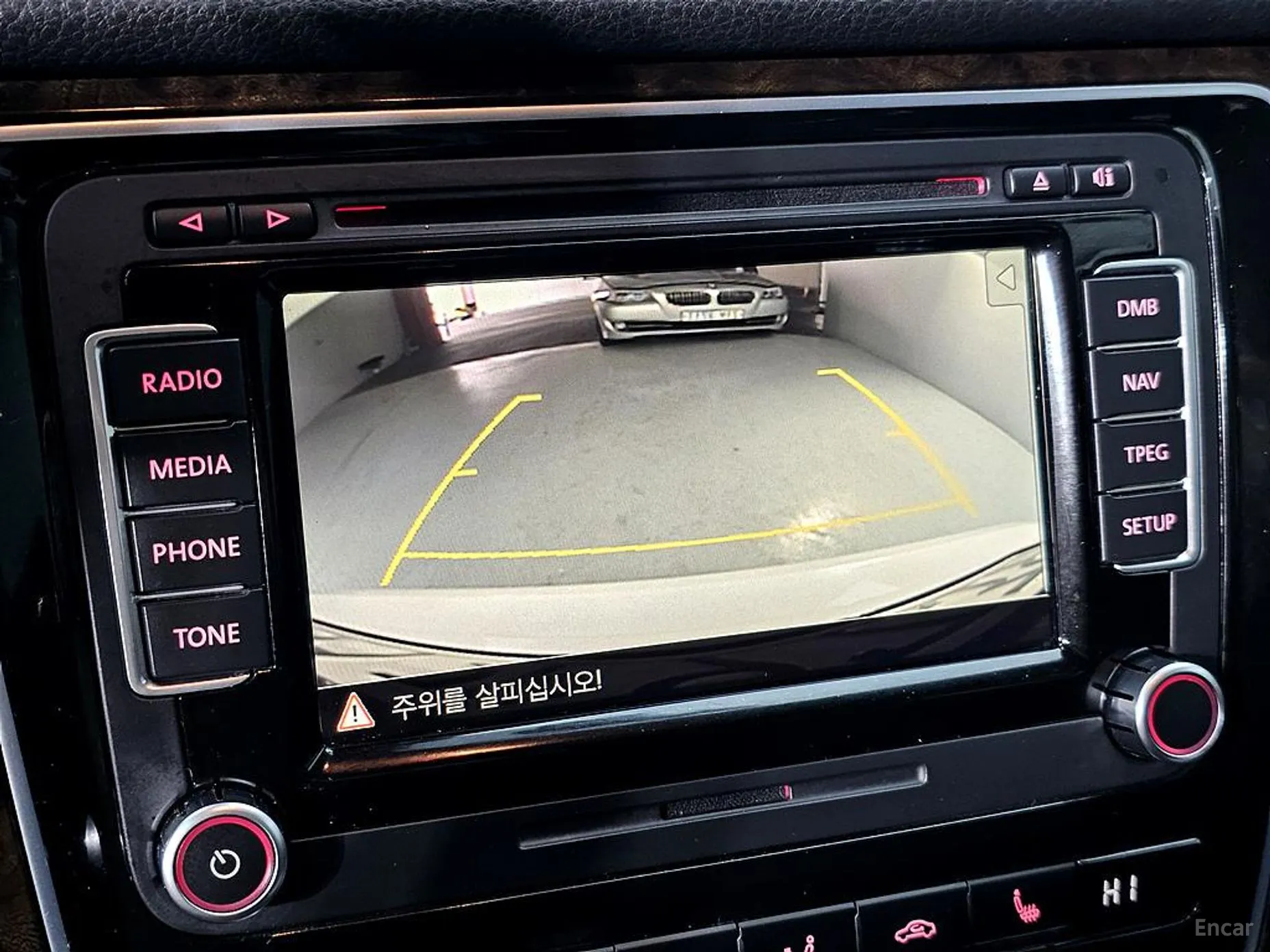Volkswagen The New Passat превью 14