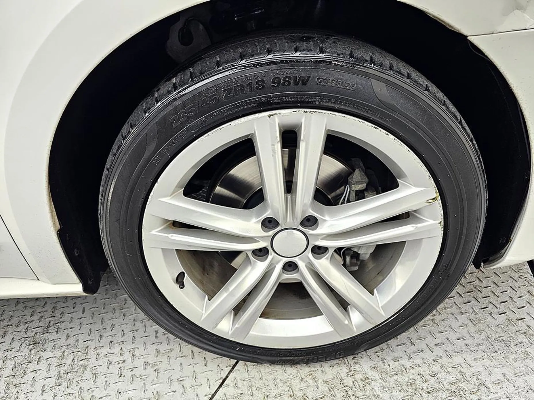 Volkswagen The New Passat превью 20