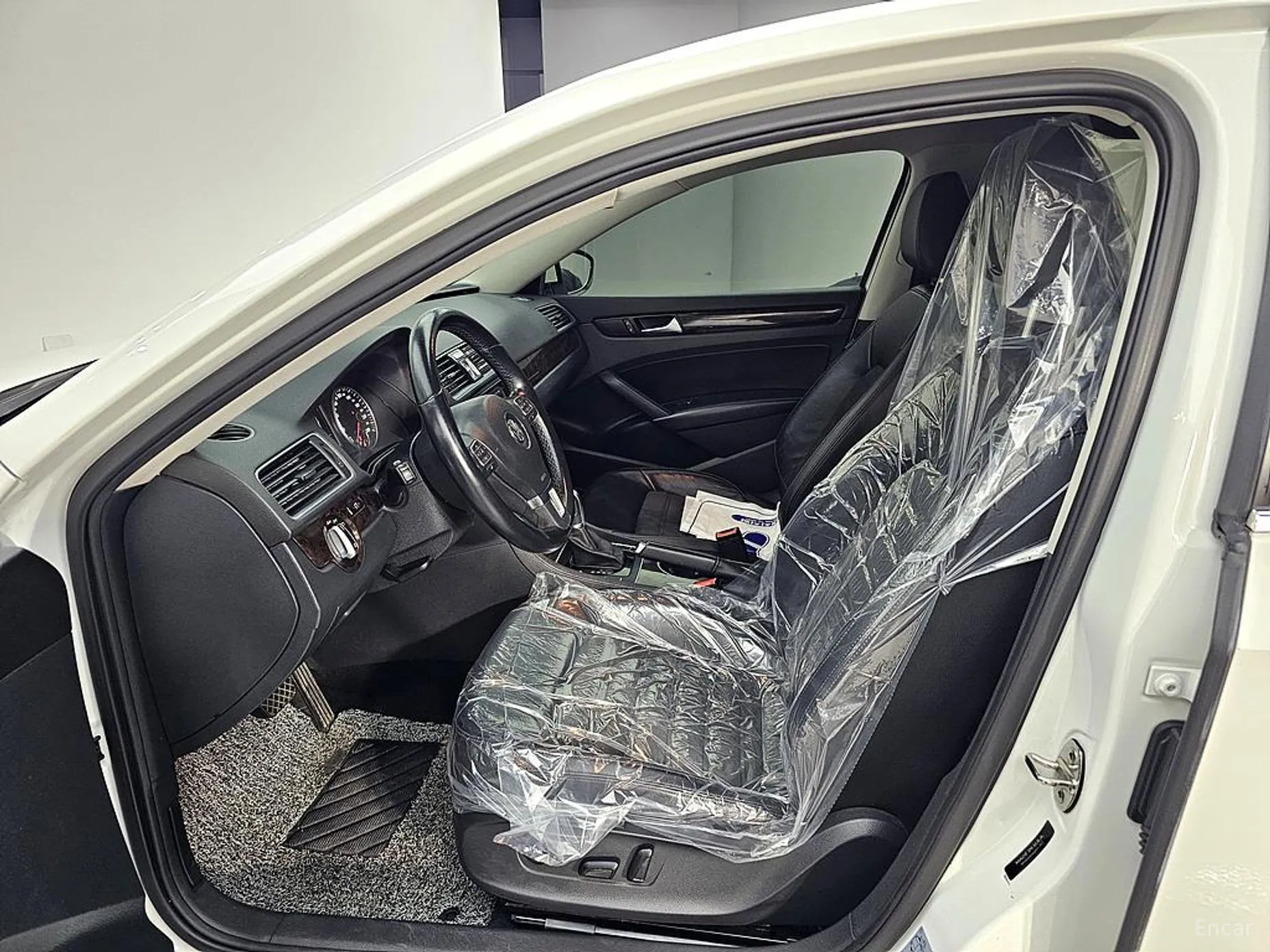 Volkswagen The New Passat превью 8