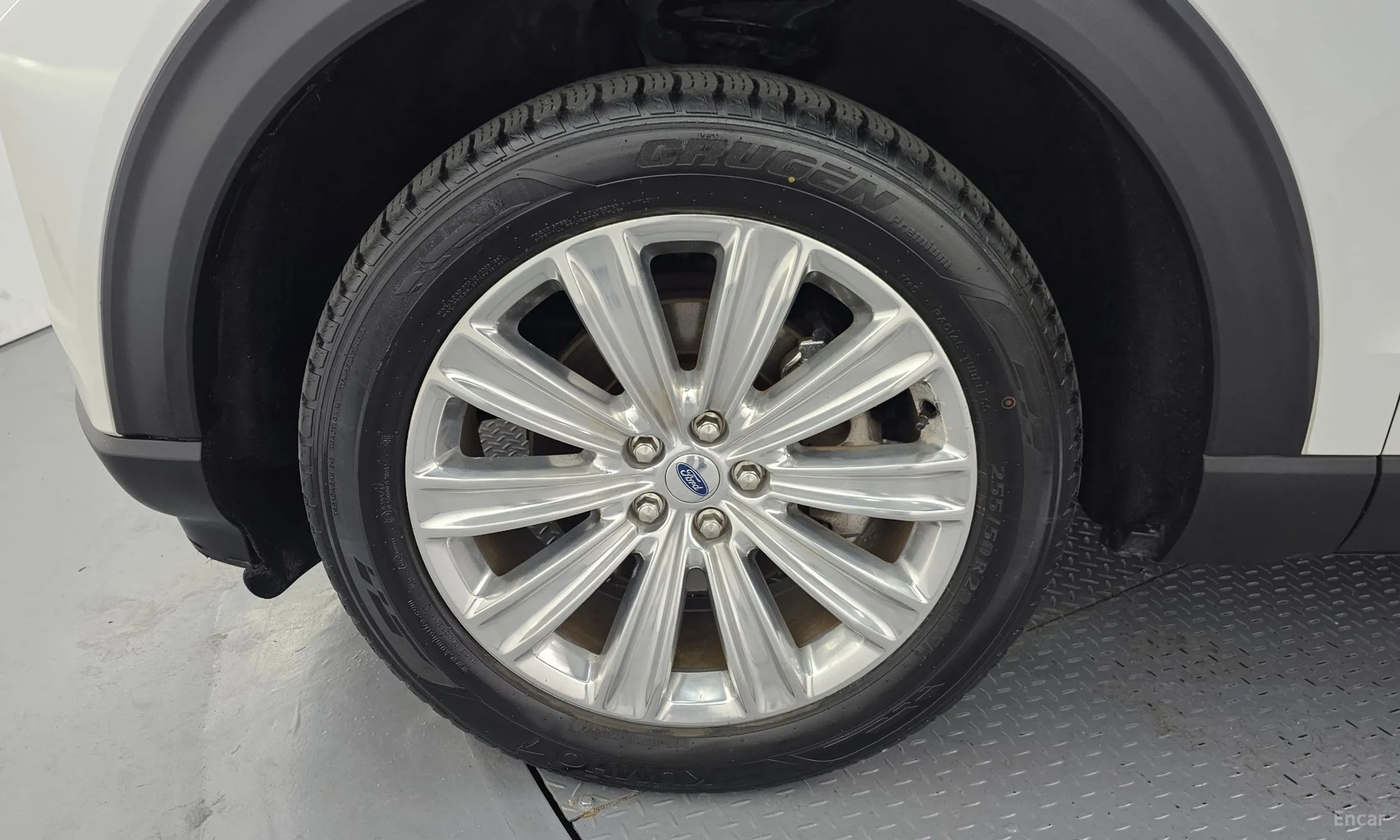 Ford Explorer 6th Generation превью 5