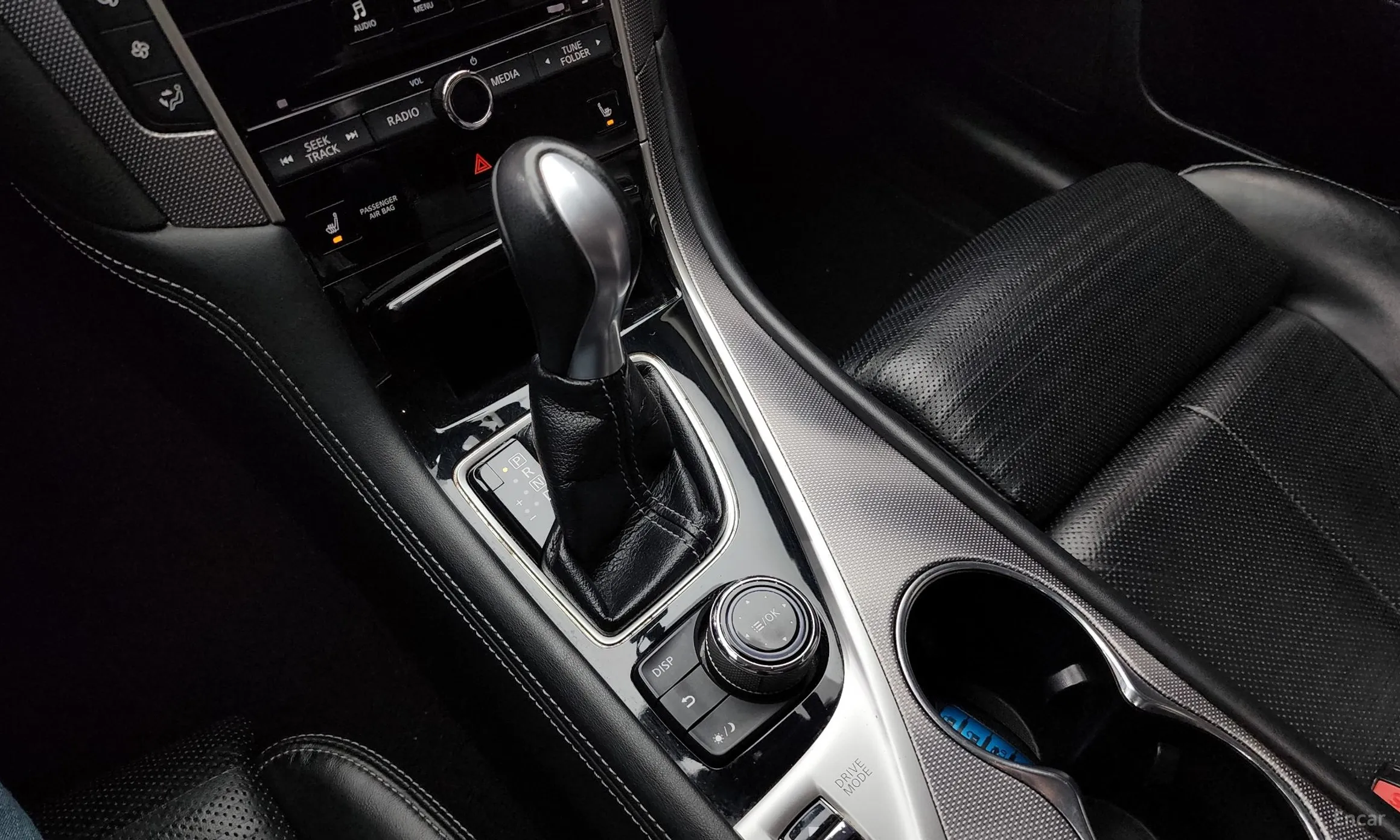 Infiniti Q50 превью 9