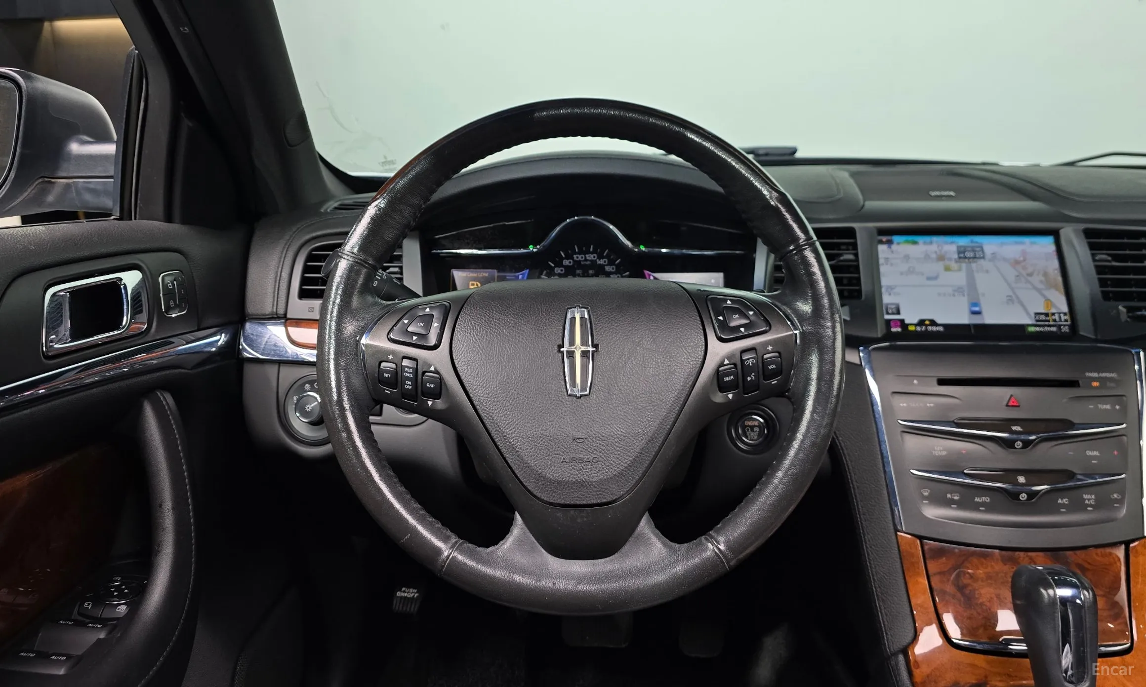 Lincoln New MKS превью 13