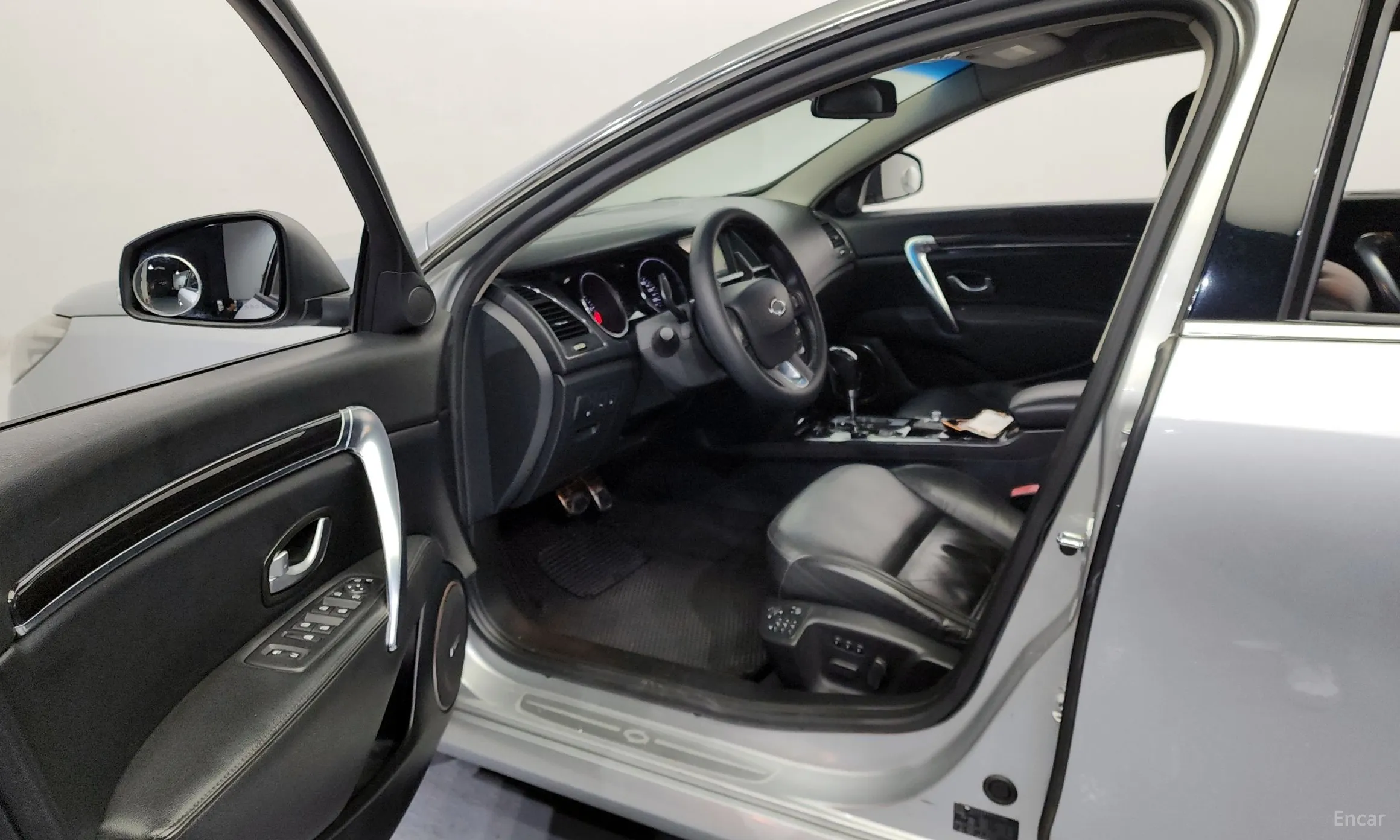 Renault Korea (Samsung) SM7 превью 10