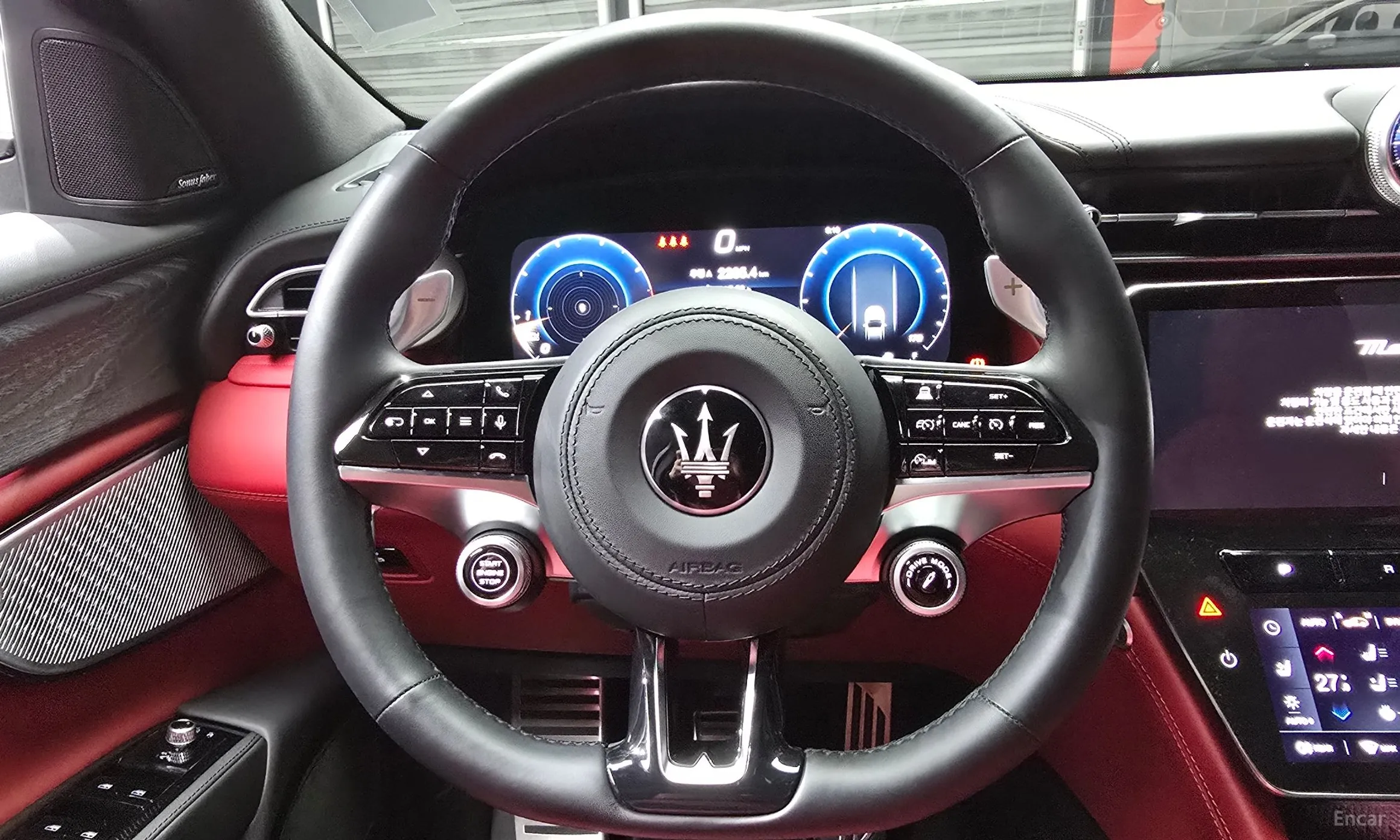 Maserati Grekale превью 13