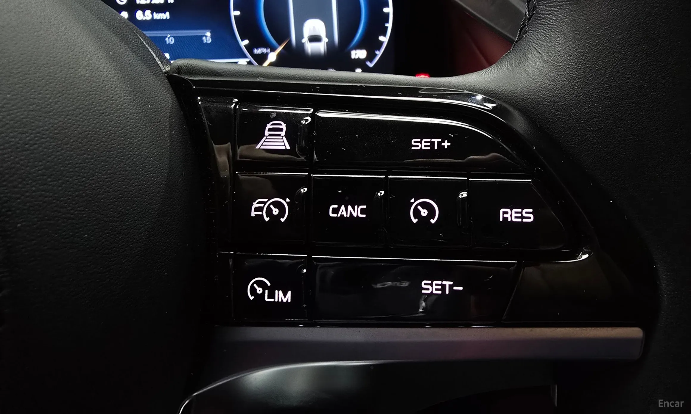 Maserati Grekale превью 17