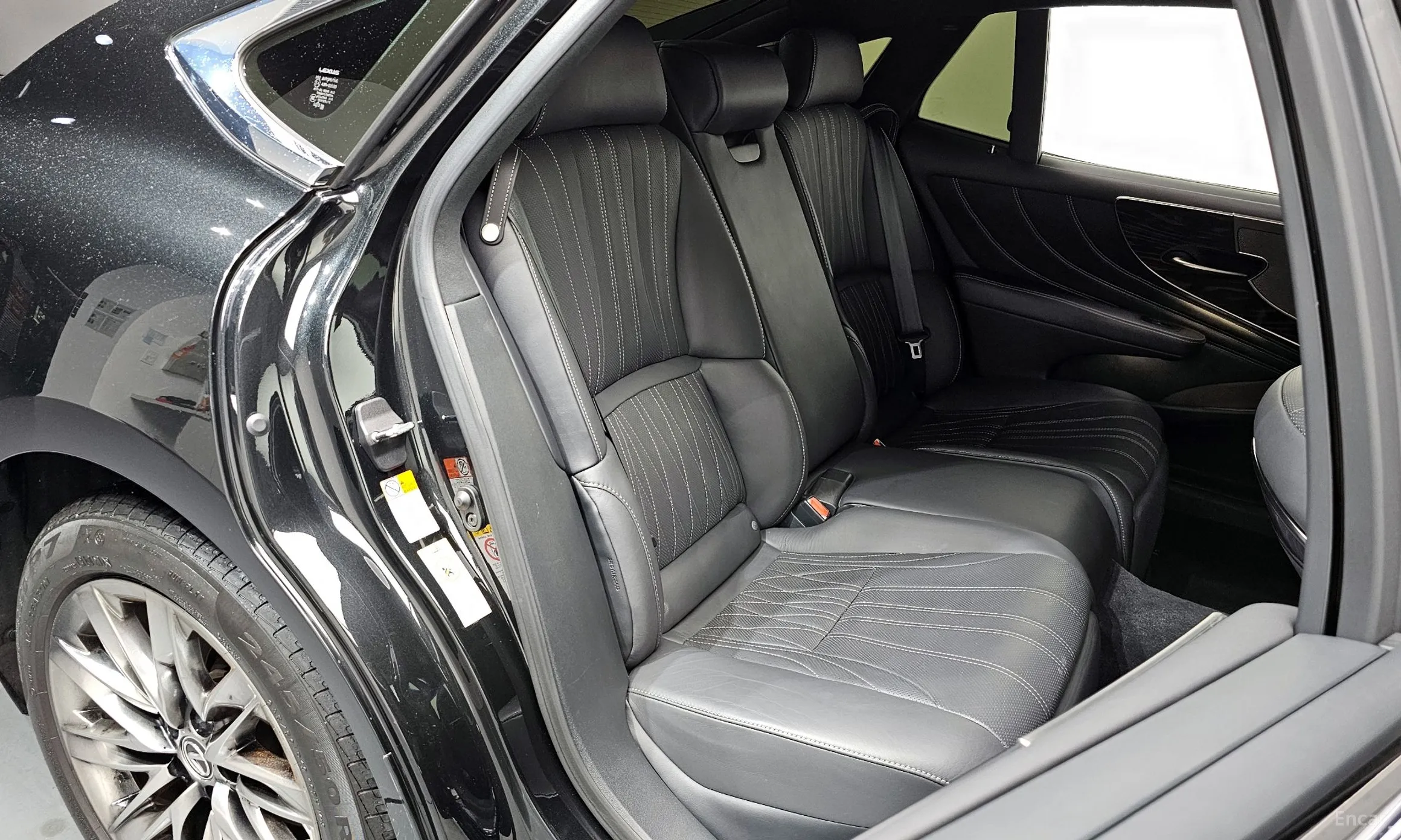 Lexus LS500 5th Generation превью 12