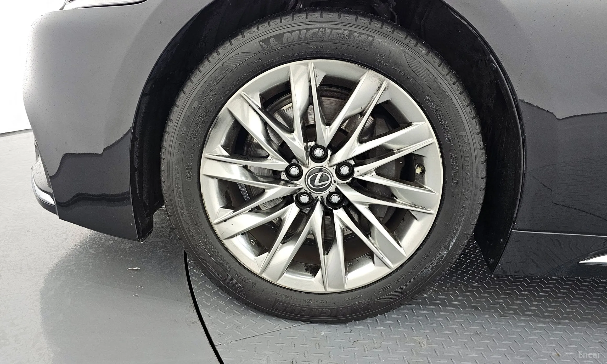 Lexus LS500 5th Generation превью 5