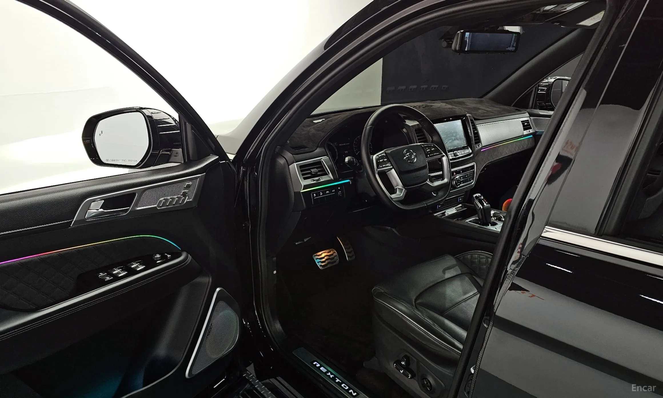 KG Mobility (SsangYong) Rexton превью 11