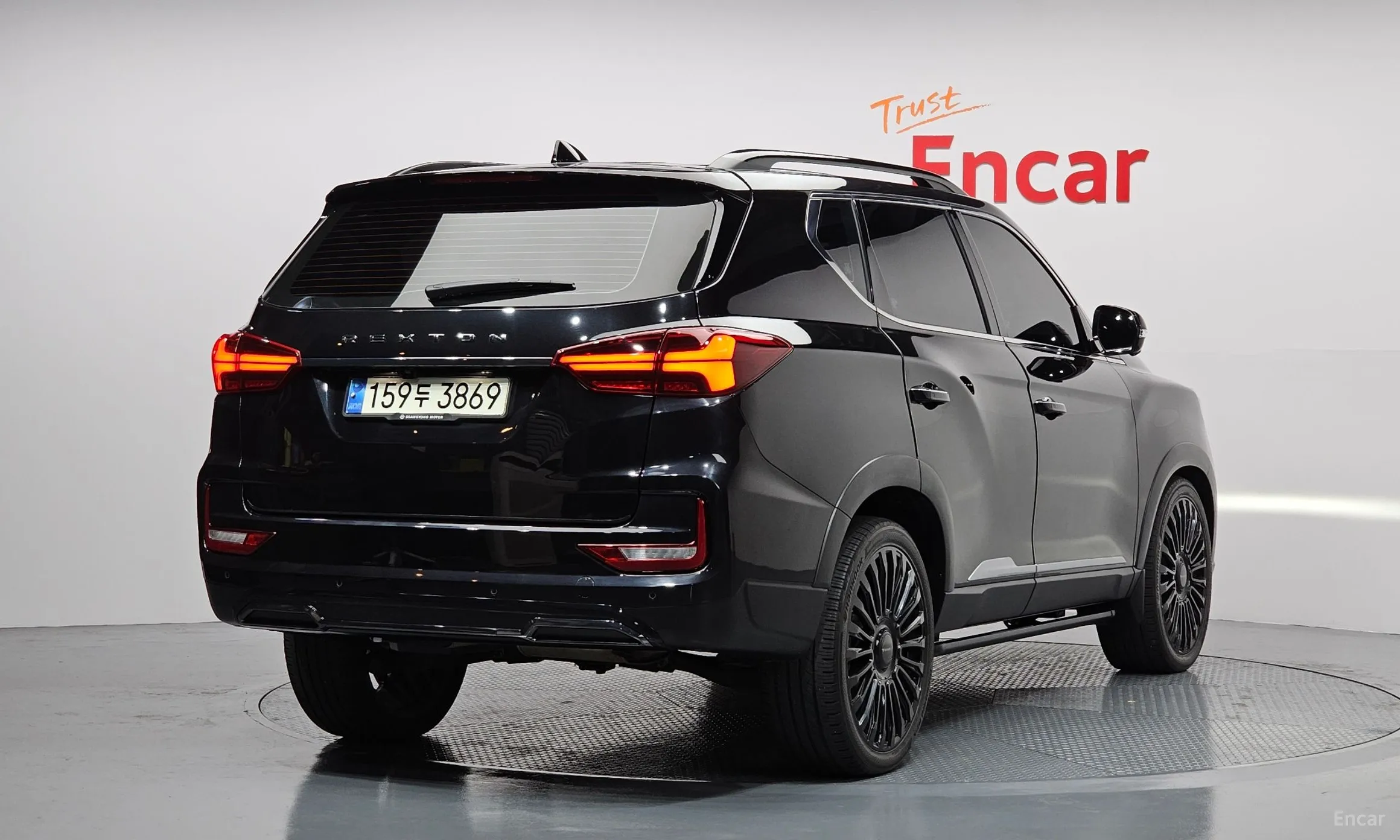 KG Mobility (SsangYong) Rexton превью 2