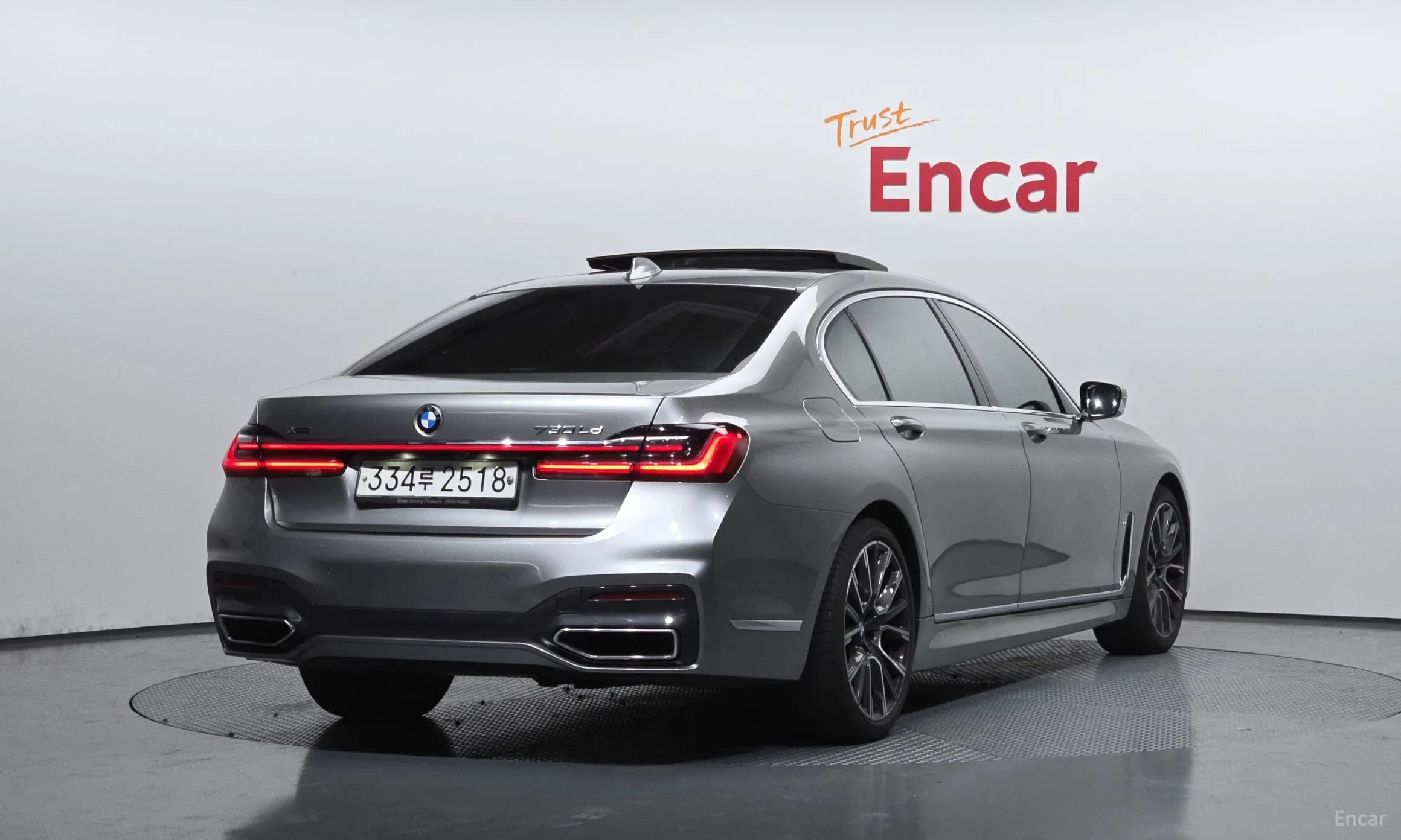 BMW 7 Series (G11)