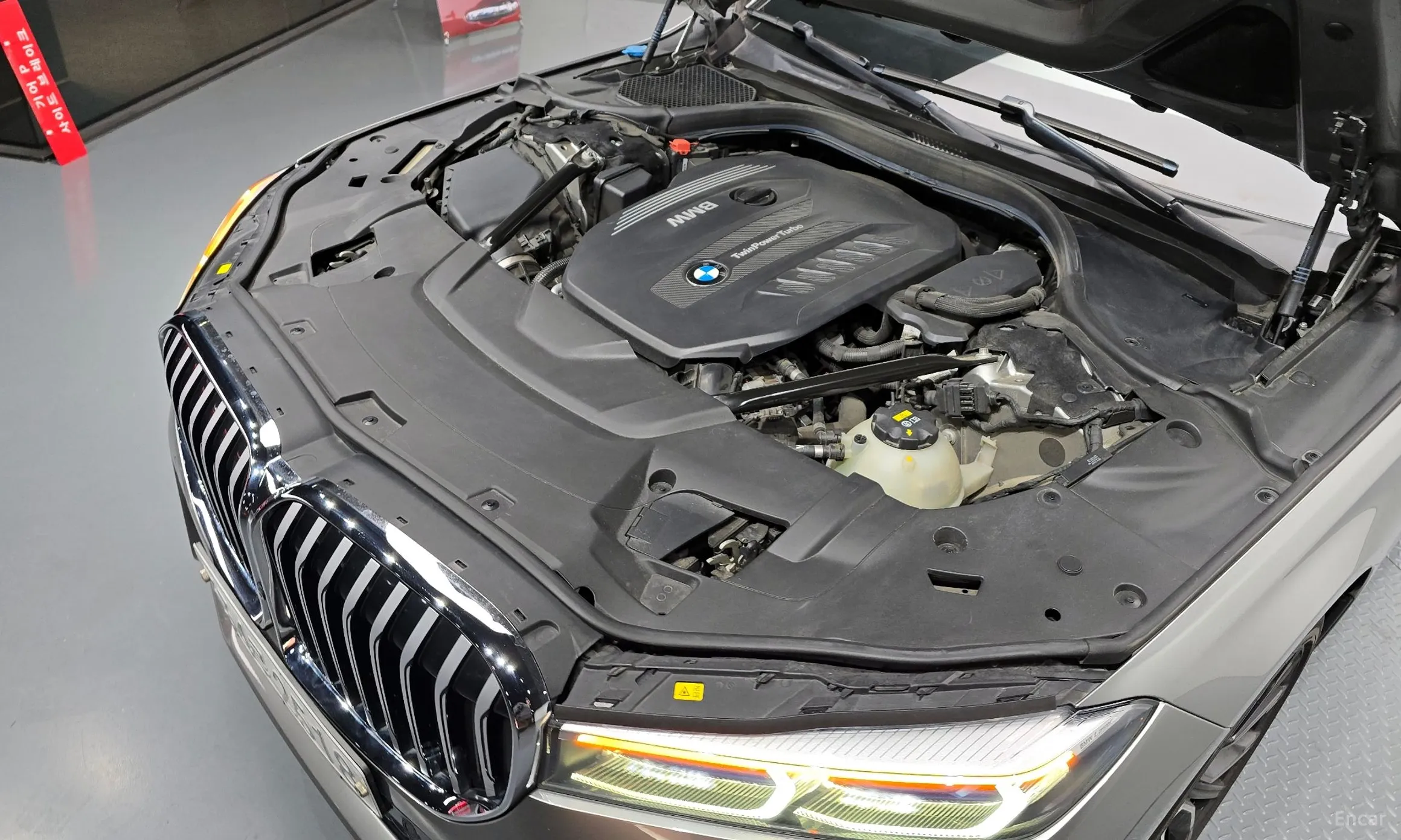BMW 7 Series (G11) превью 6