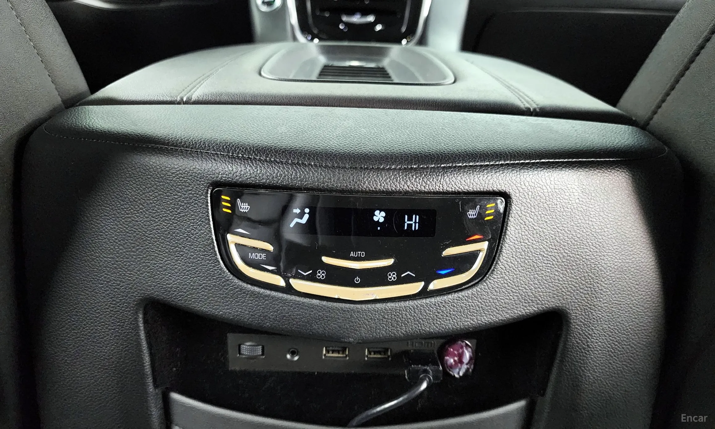 Cadillac Escalade превью 19