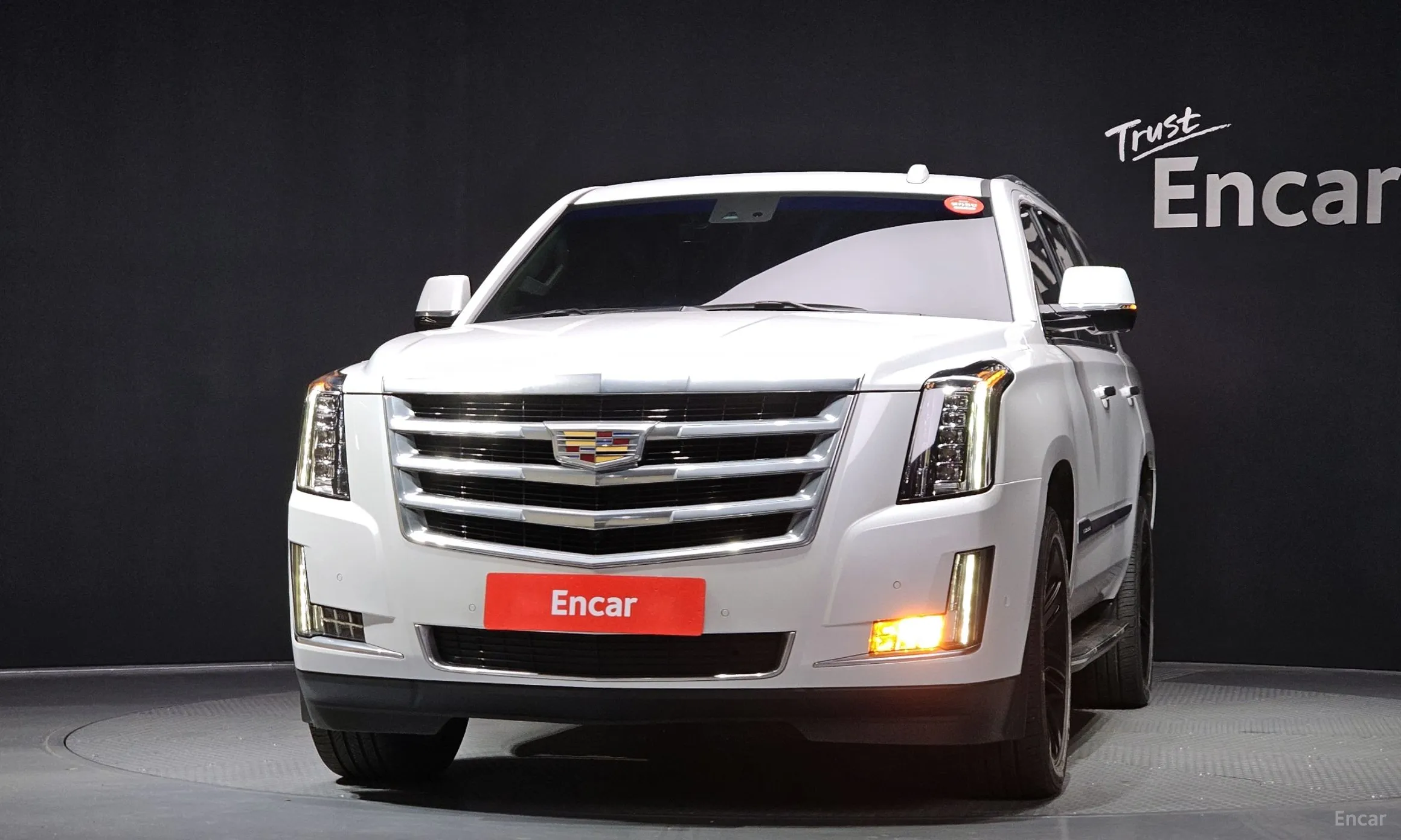 Cadillac Escalade превью 3