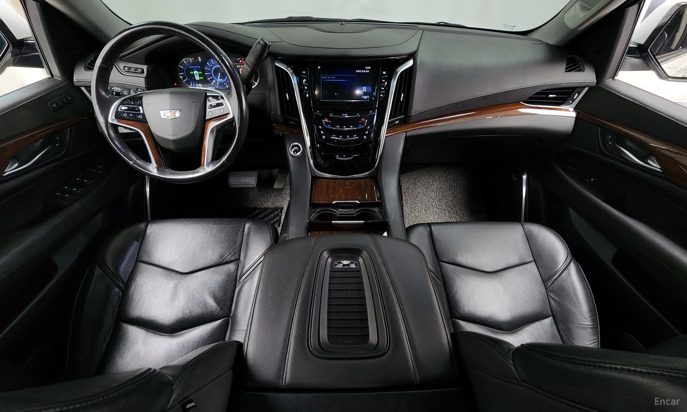 Cadillac Escalade превью 7