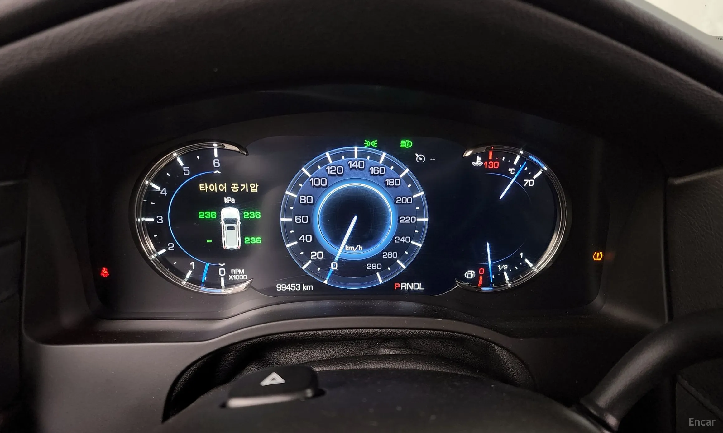 Cadillac Escalade превью 8