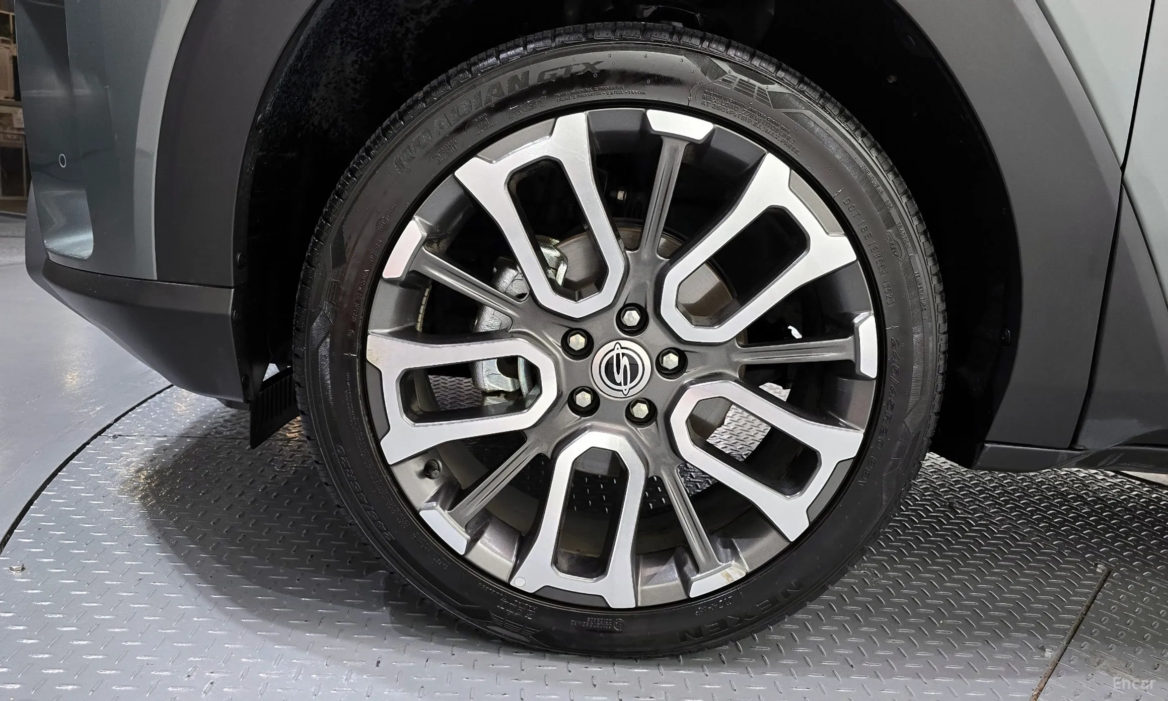 KG Mobility (SsangYong) Torres превью 5