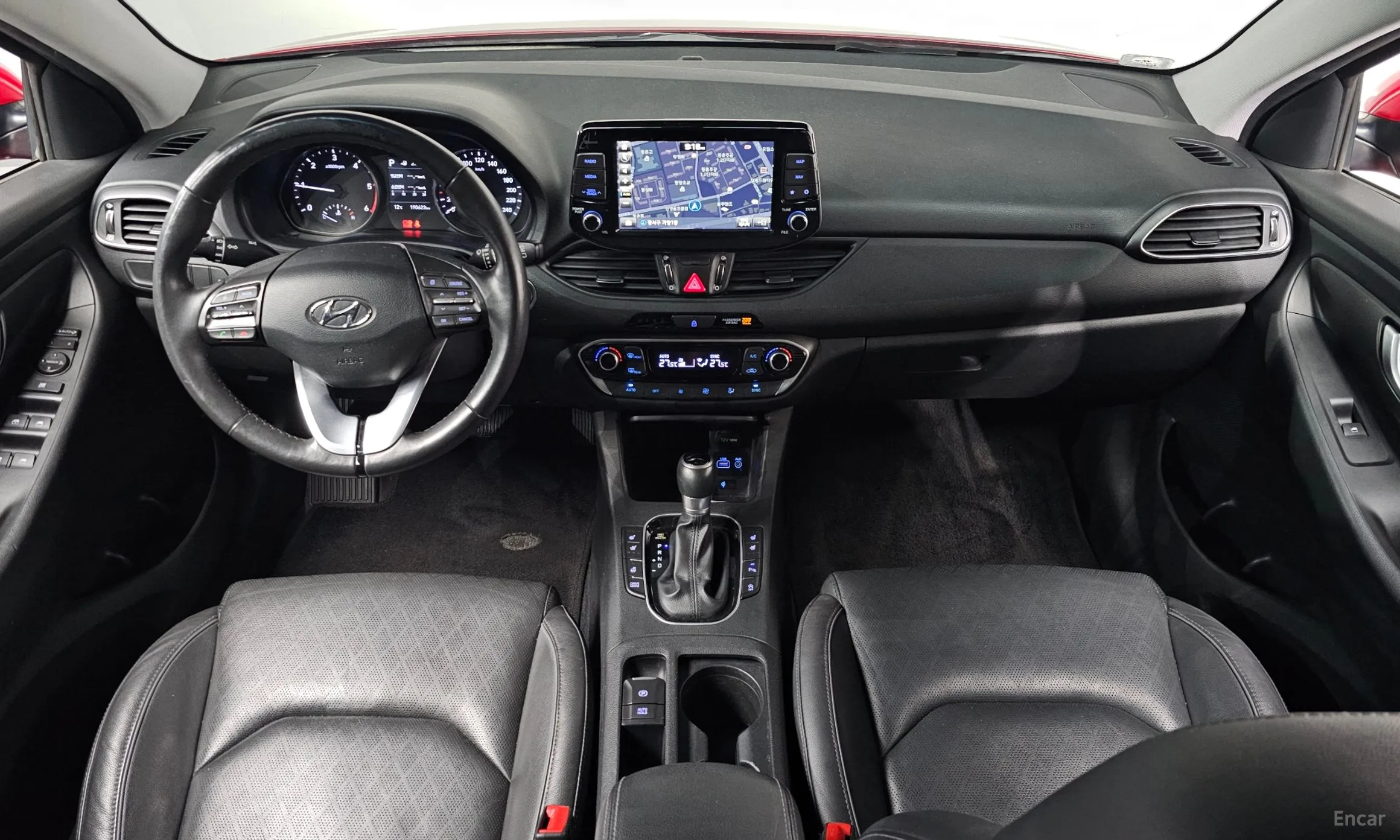 Hyundai i30 (PD) превью 7