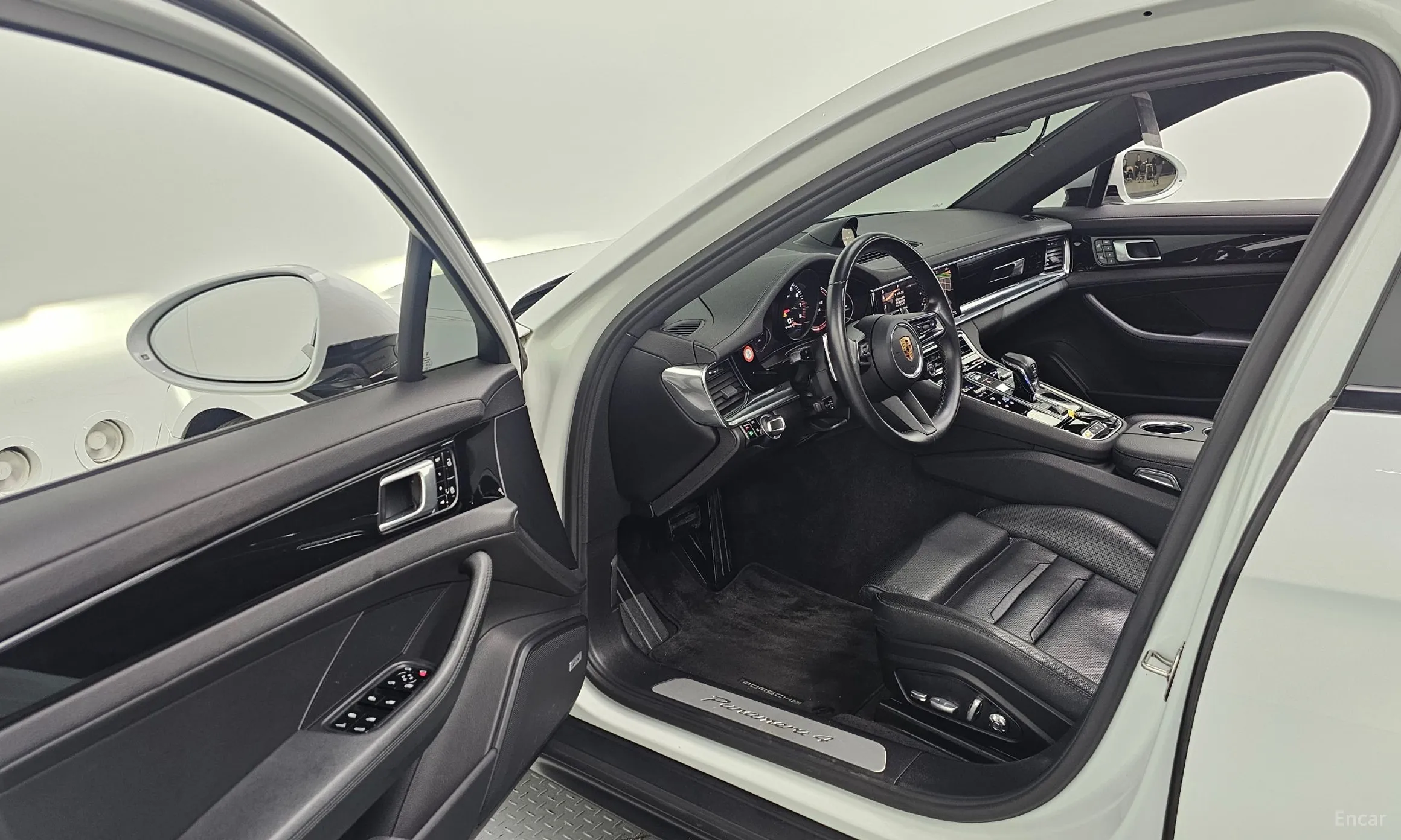 Porsche Panamera (971) превью 10