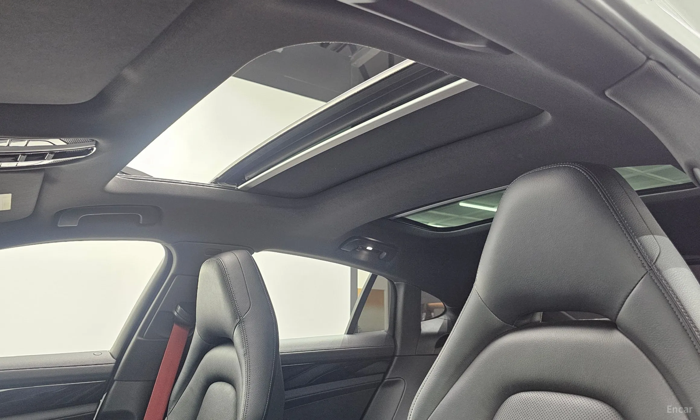 Porsche Panamera (971) превью 18