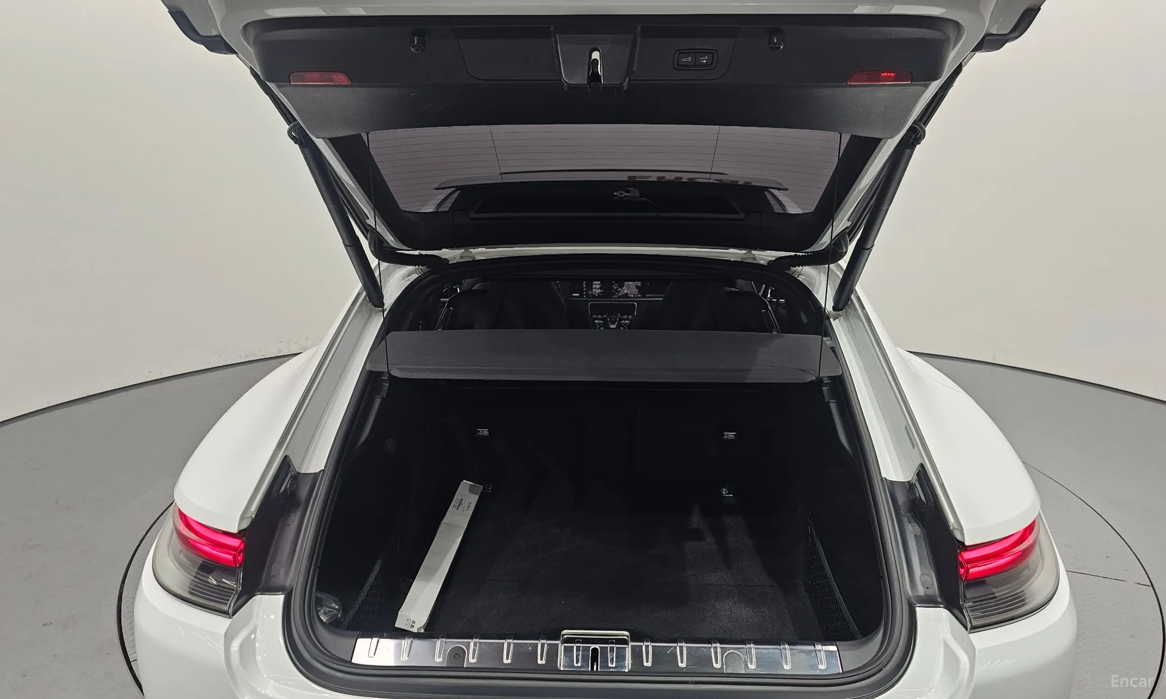 Porsche Panamera (971) превью 20