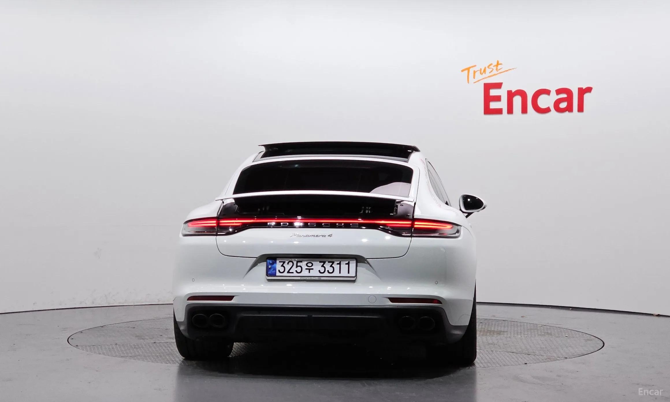 Porsche Panamera (971) превью 4
