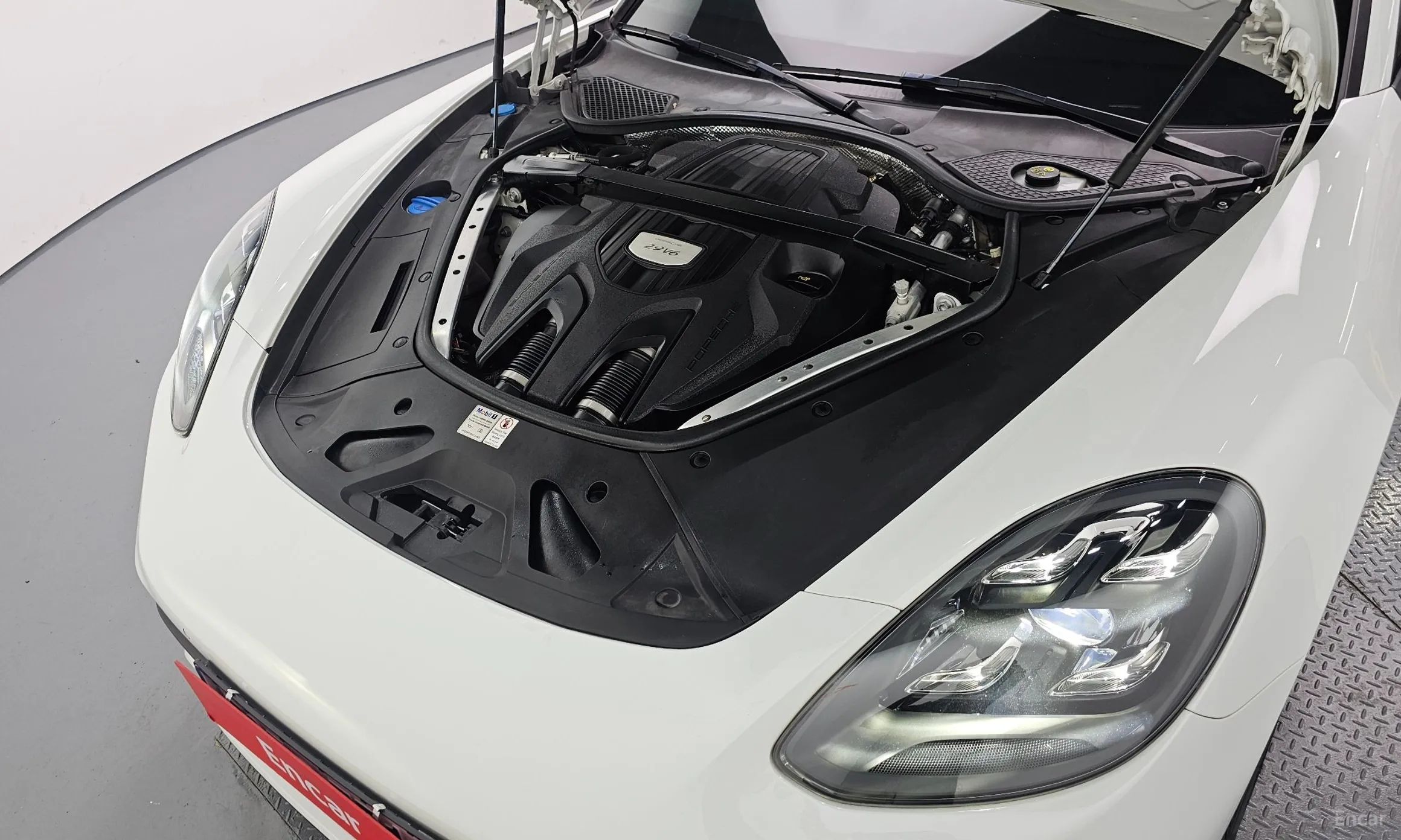 Porsche Panamera (971) превью 6