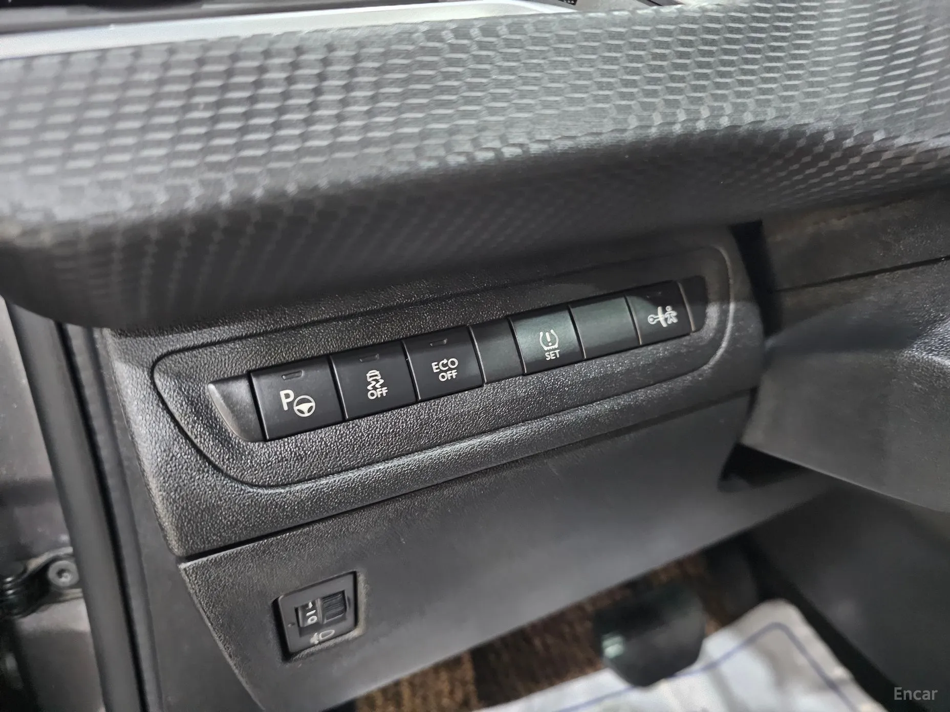 Peugeot 2008. превью 15