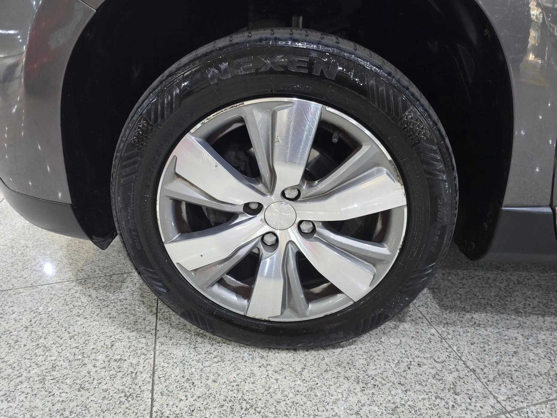 Peugeot 2008. превью 20