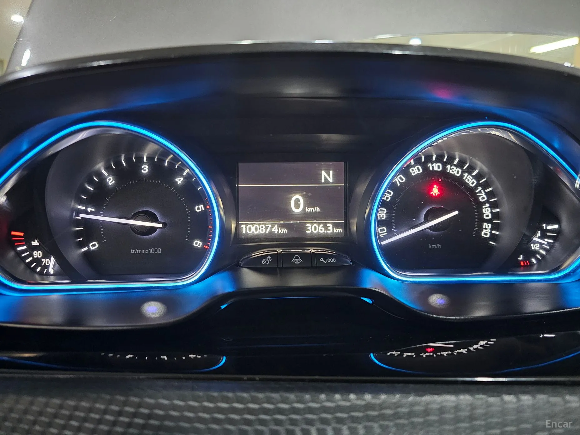 Peugeot 2008. превью 6