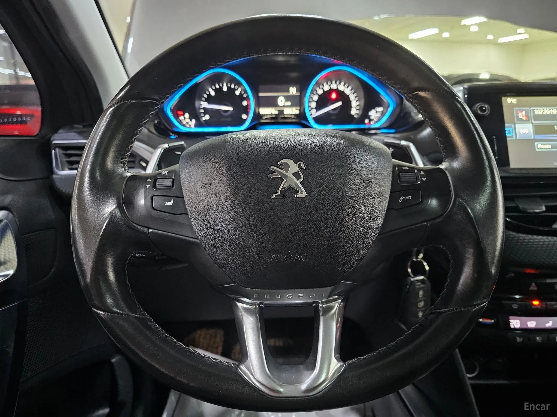 Peugeot 2008. превью 7