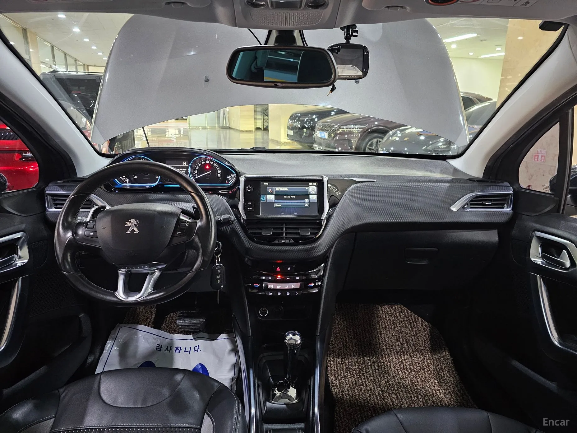 Peugeot 2008. превью 8