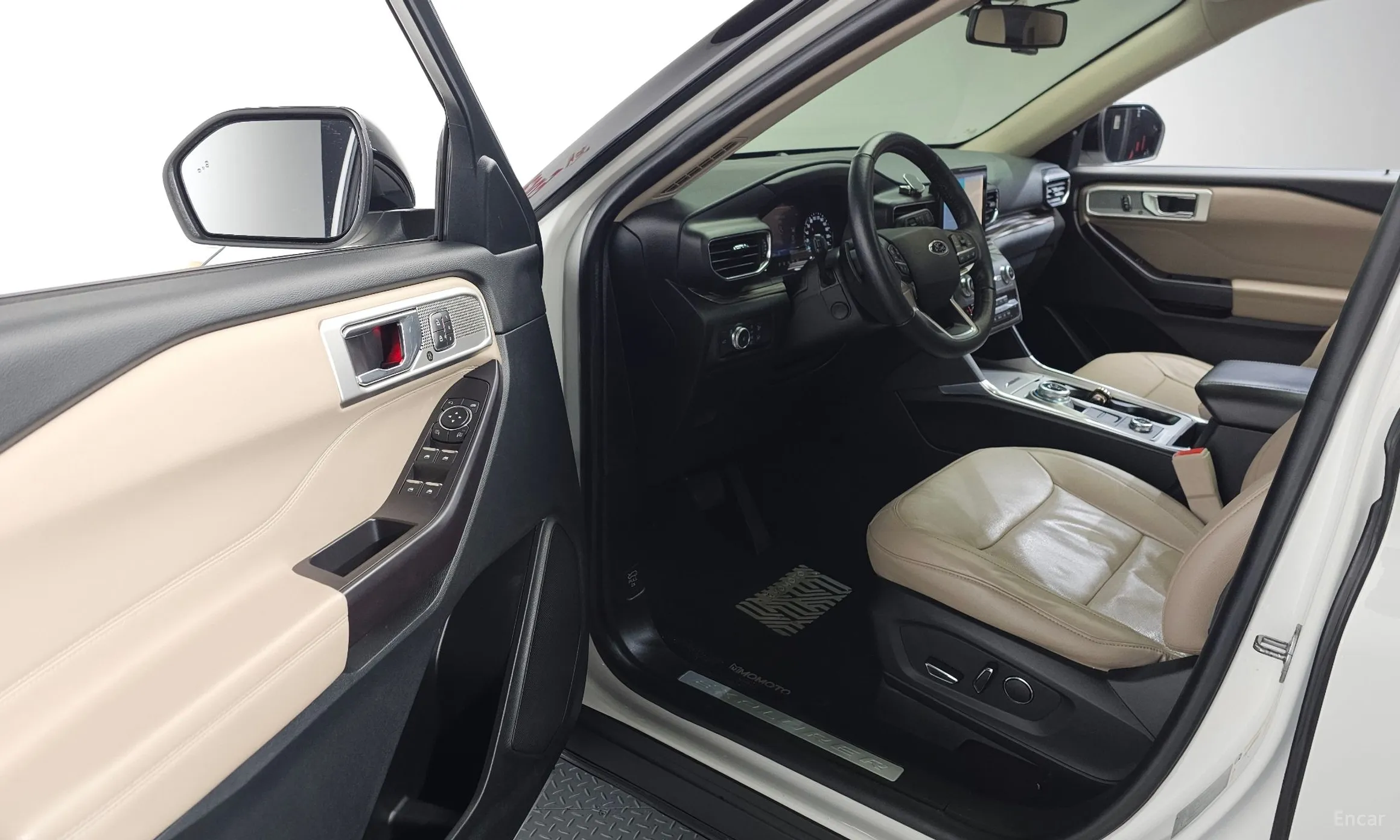 Ford Explorer 6th Generation превью 10