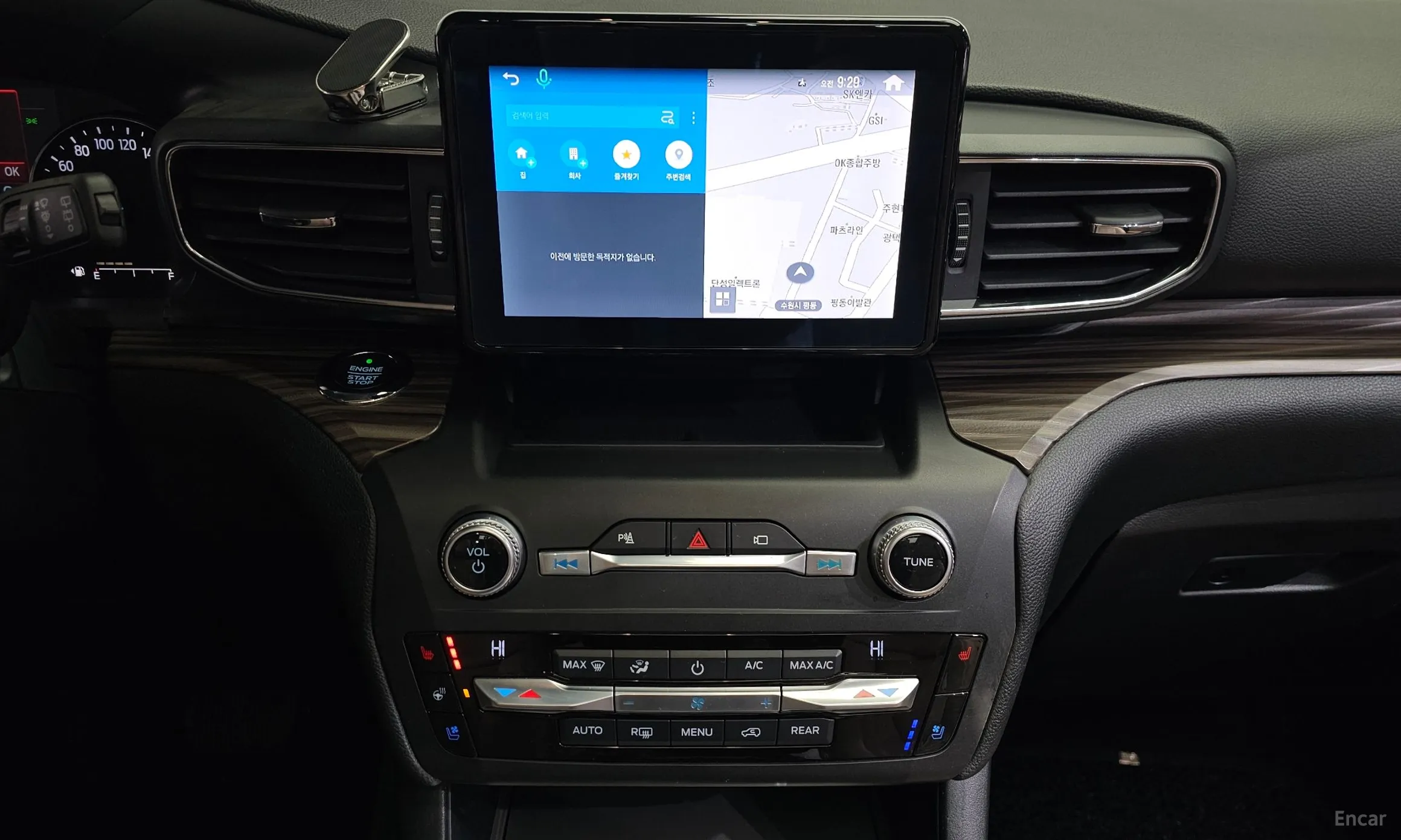 Ford Explorer 6th Generation превью 14
