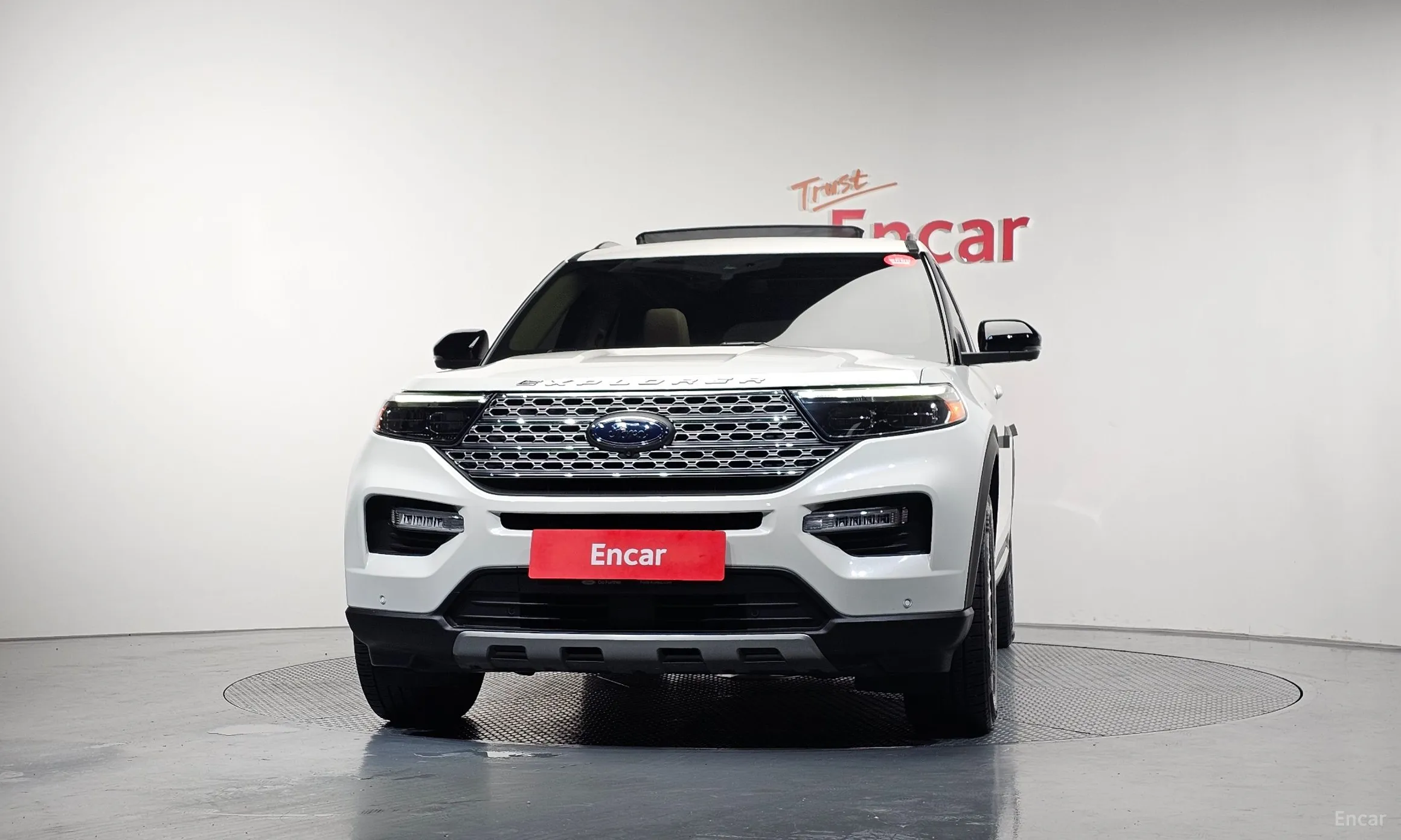 Ford Explorer 6th Generation превью 3