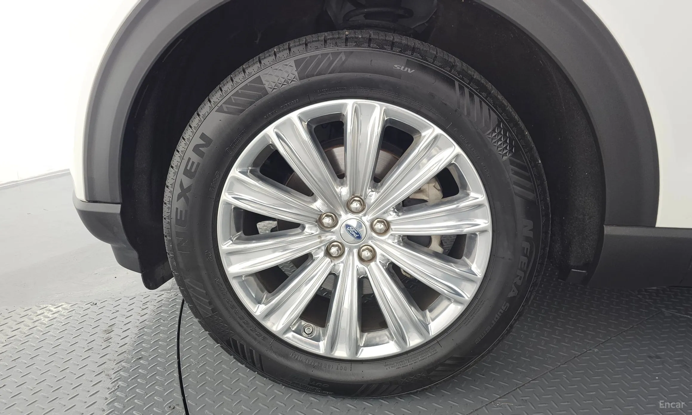 Ford Explorer 6th Generation превью 5