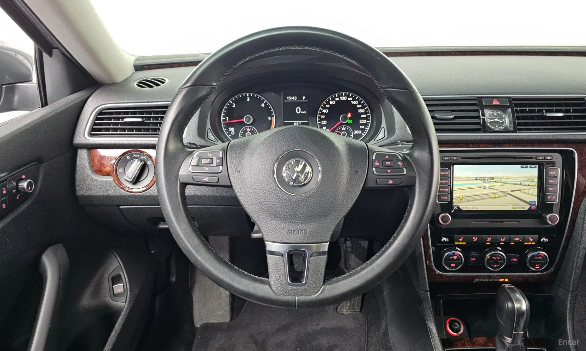 Volkswagen The New Passat превью 13