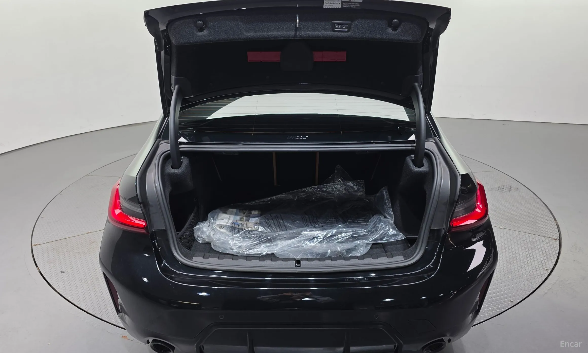 BMW 3 Series (G20) превью 19