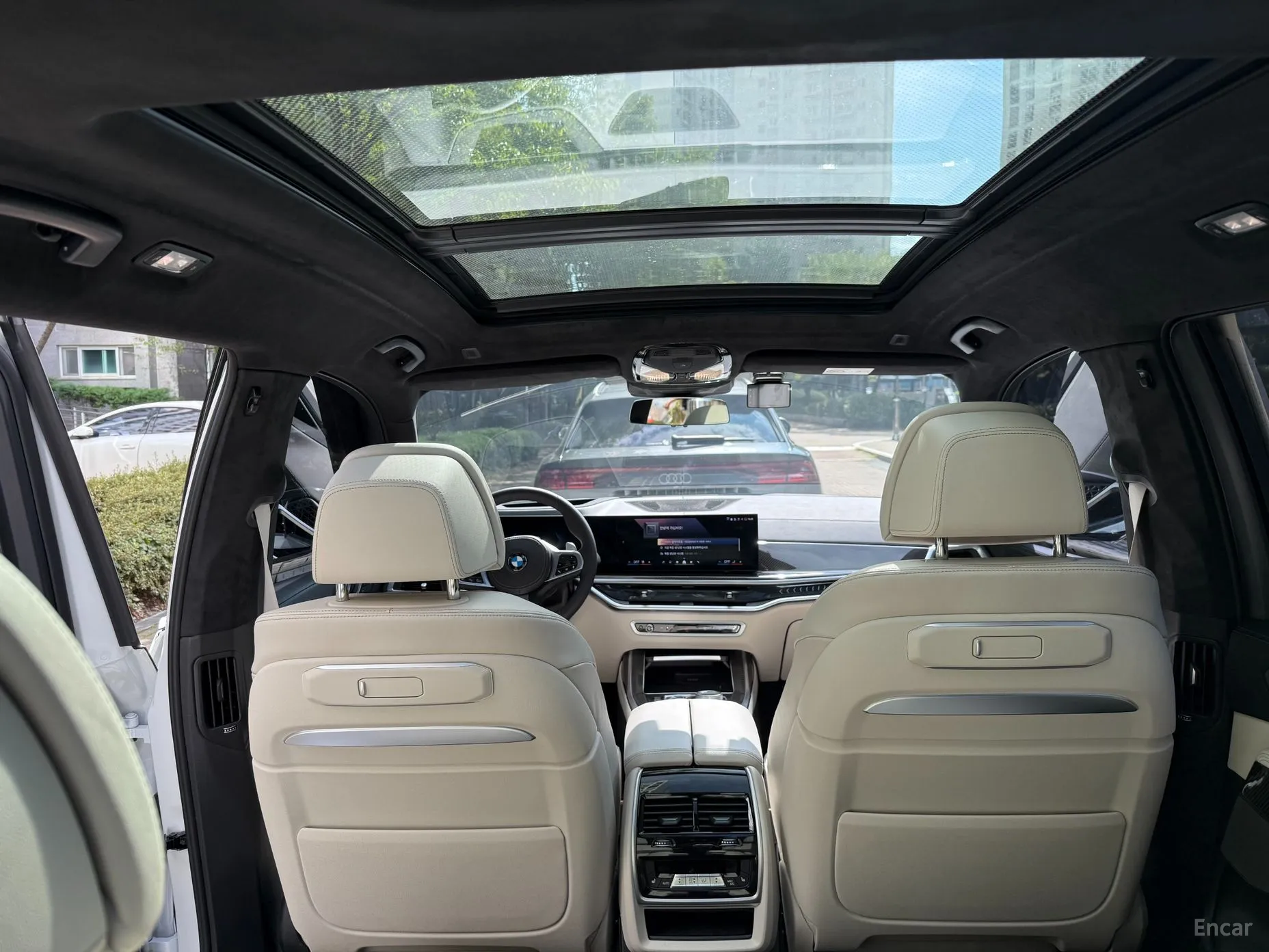 BMW X7 (G07) превью 15