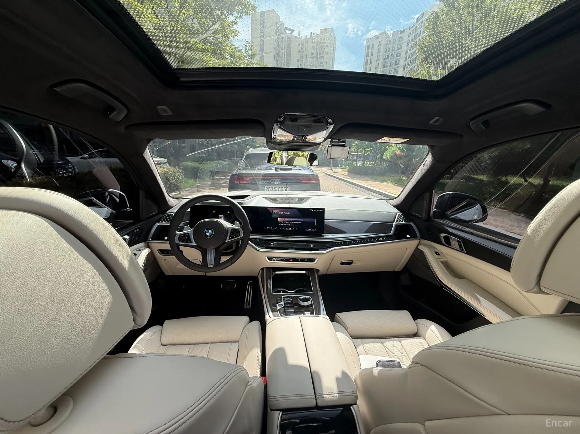 BMW X7 (G07) превью 18