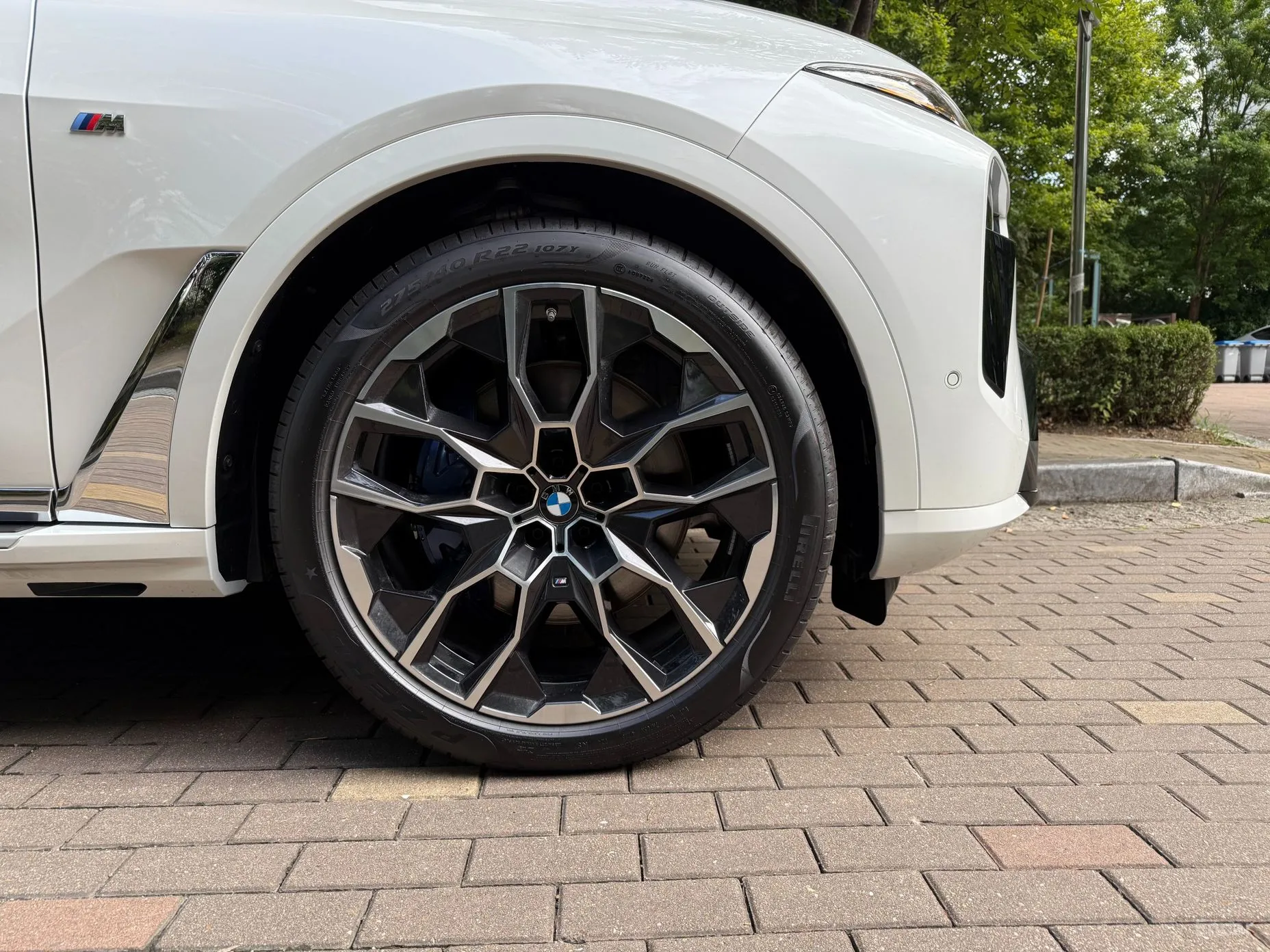 BMW X7 (G07) превью 19