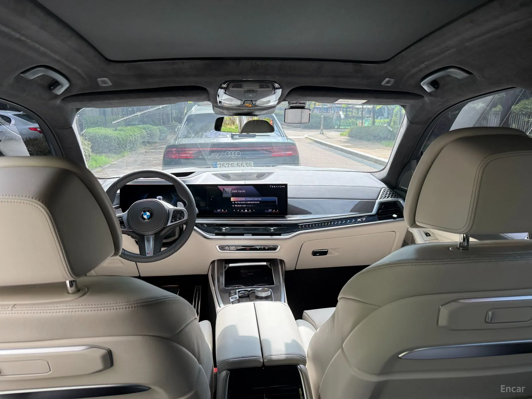 BMW X7 (G07) превью 9