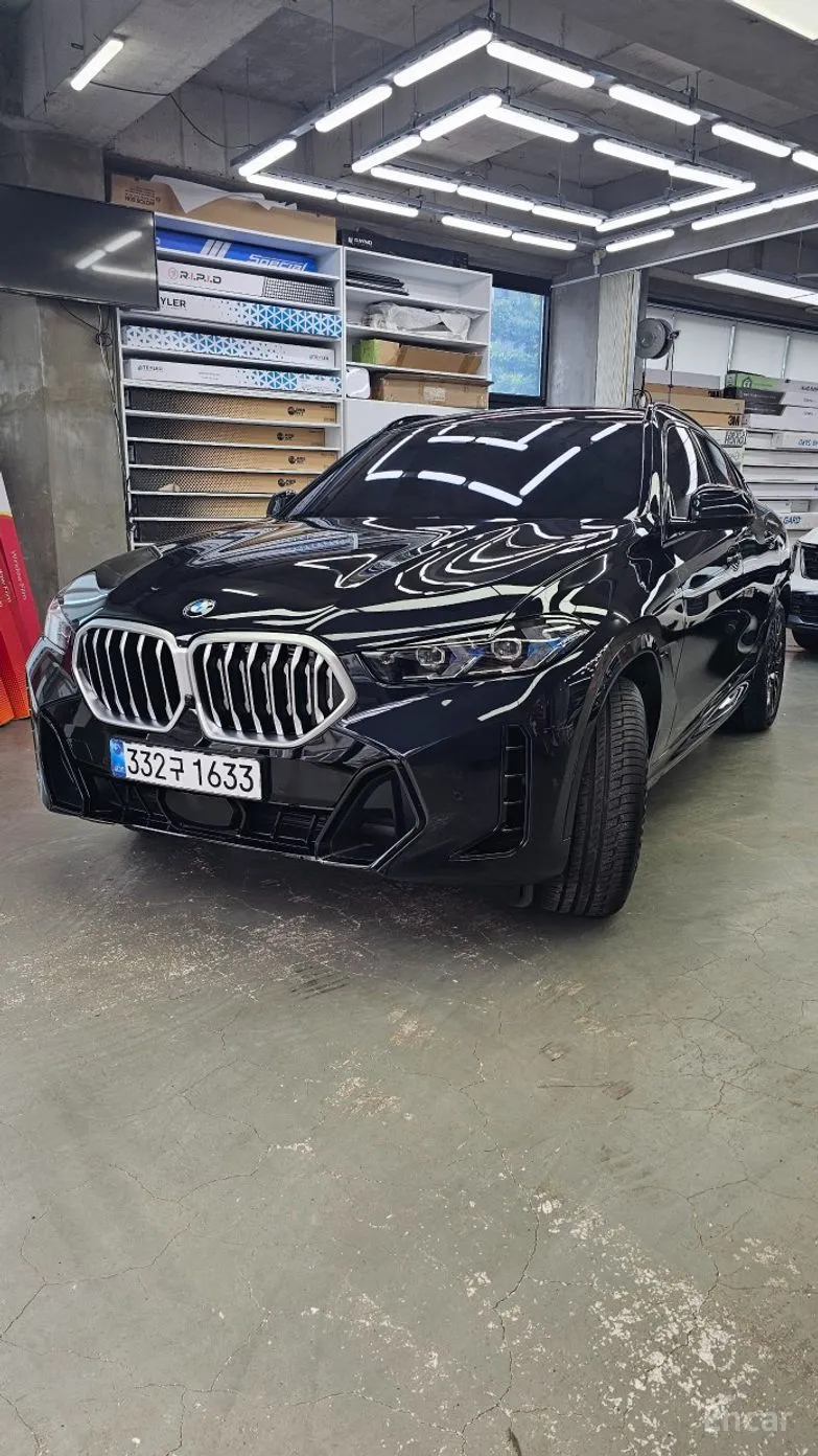 BMW X6 (G06) превью 9